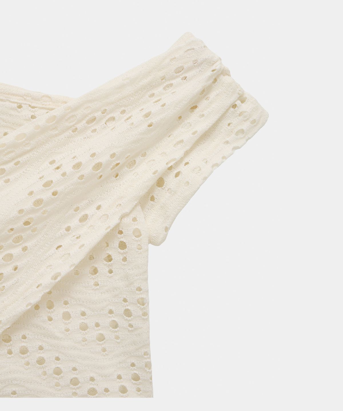 에트오소메(ETRE AU SOMMET) Hole Knit Layered Side Slit Top (Ivory)