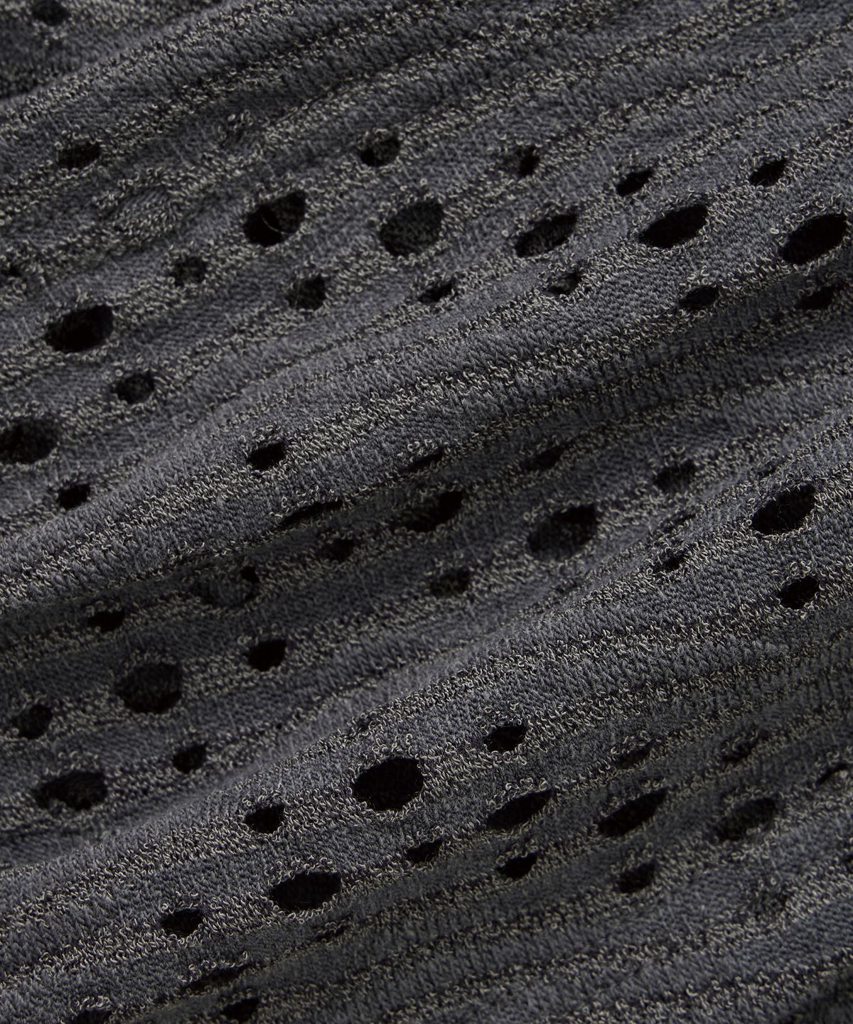에트오소메(ETRE AU SOMMET) Hole Knit Layered Side Slit Top (Charcoal)