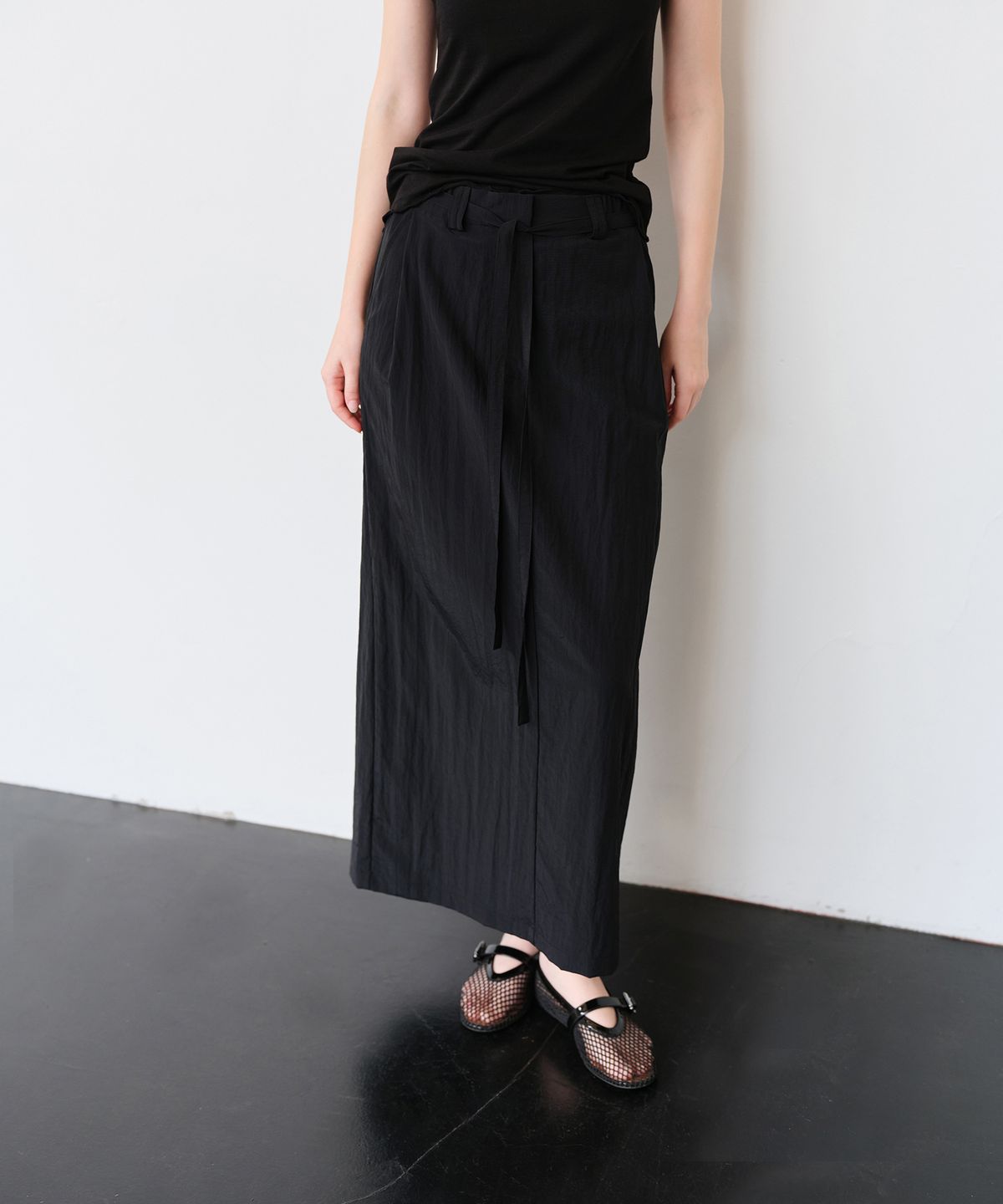 더라이(THERYE) Easy Banding Long Skirt(Black)
