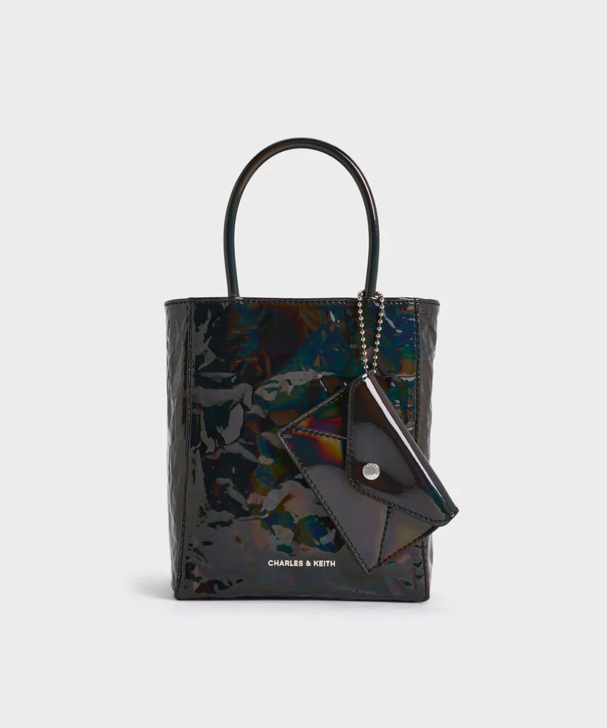 찰스앤키스(CHARLES & KEITH) 마티나 크링클-이펙트 이롱게이티드 토트백 CK2-30782347