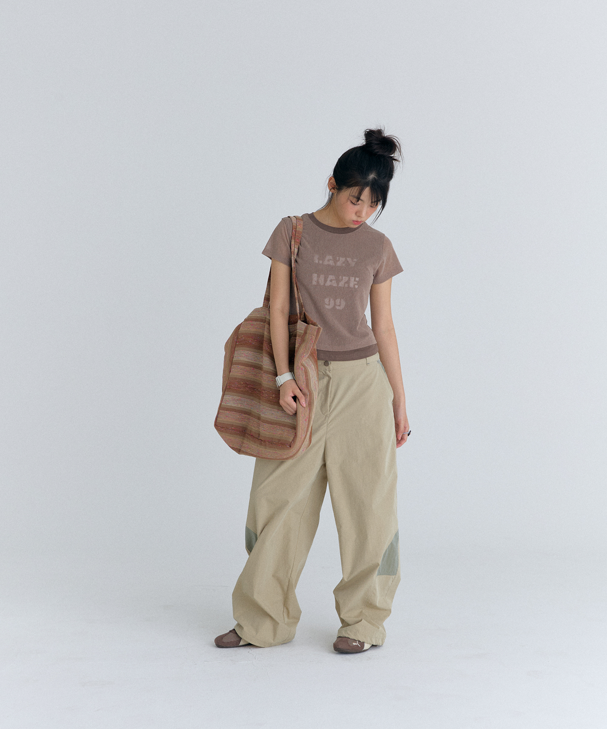 플러티(FLIRTY) curve line pants in beige