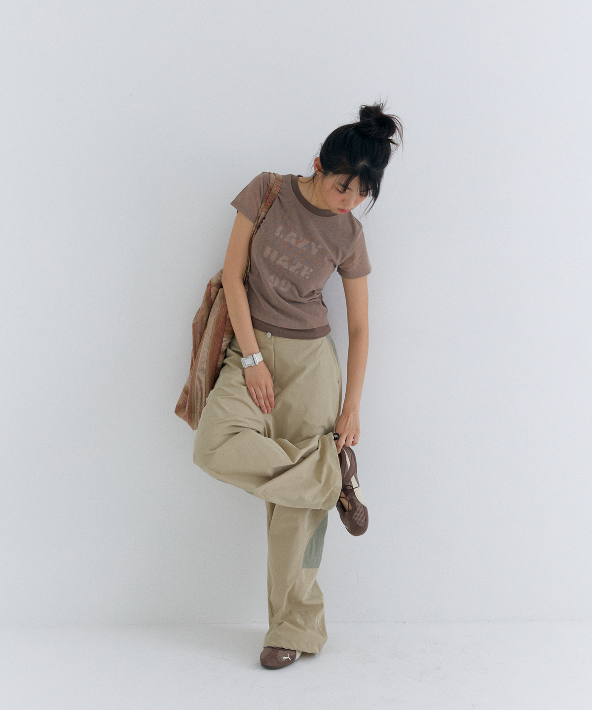 플러티(FLIRTY) curve line pants in beige