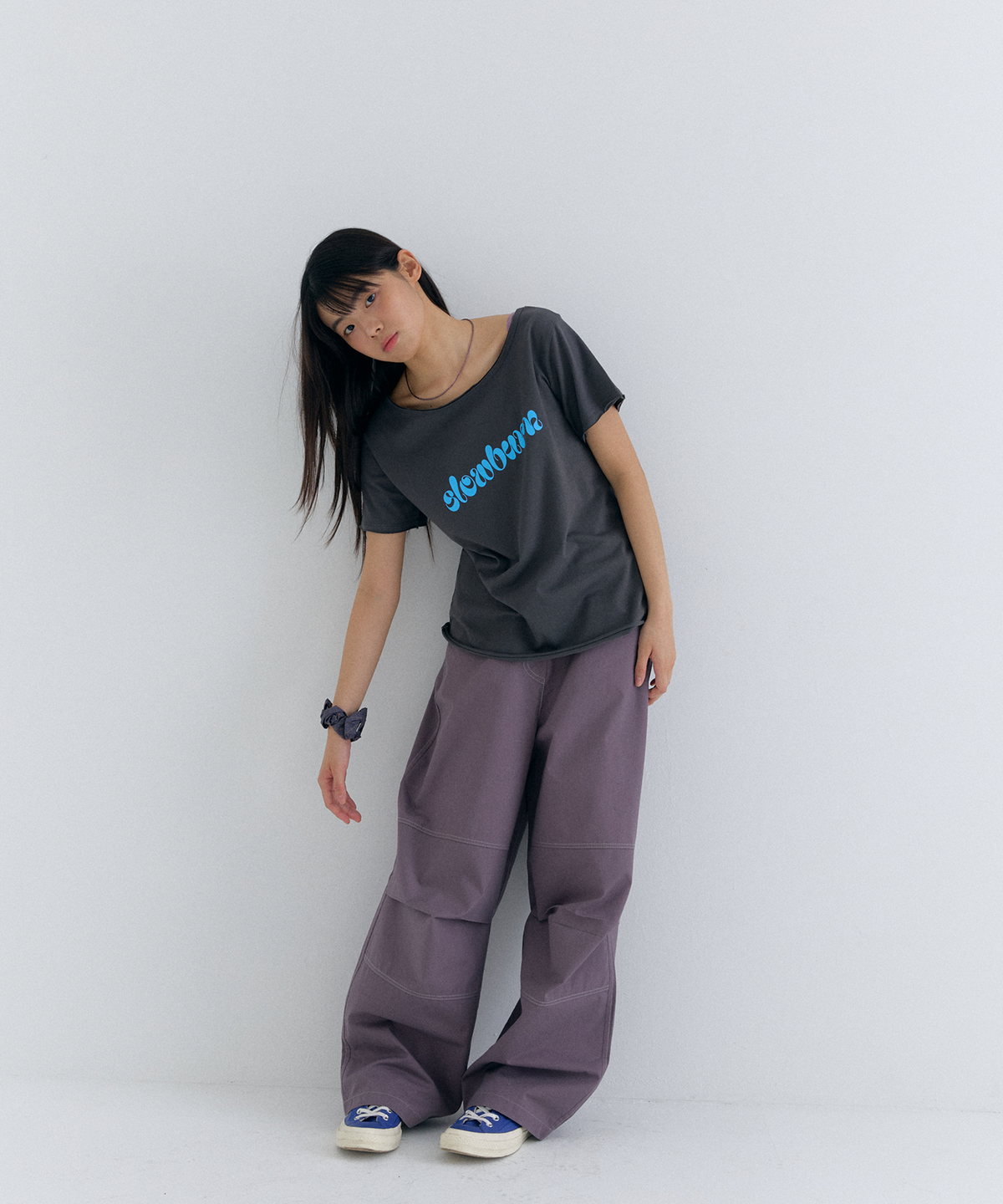 플러티(FLIRTY) belt loop pintuck pants in purple