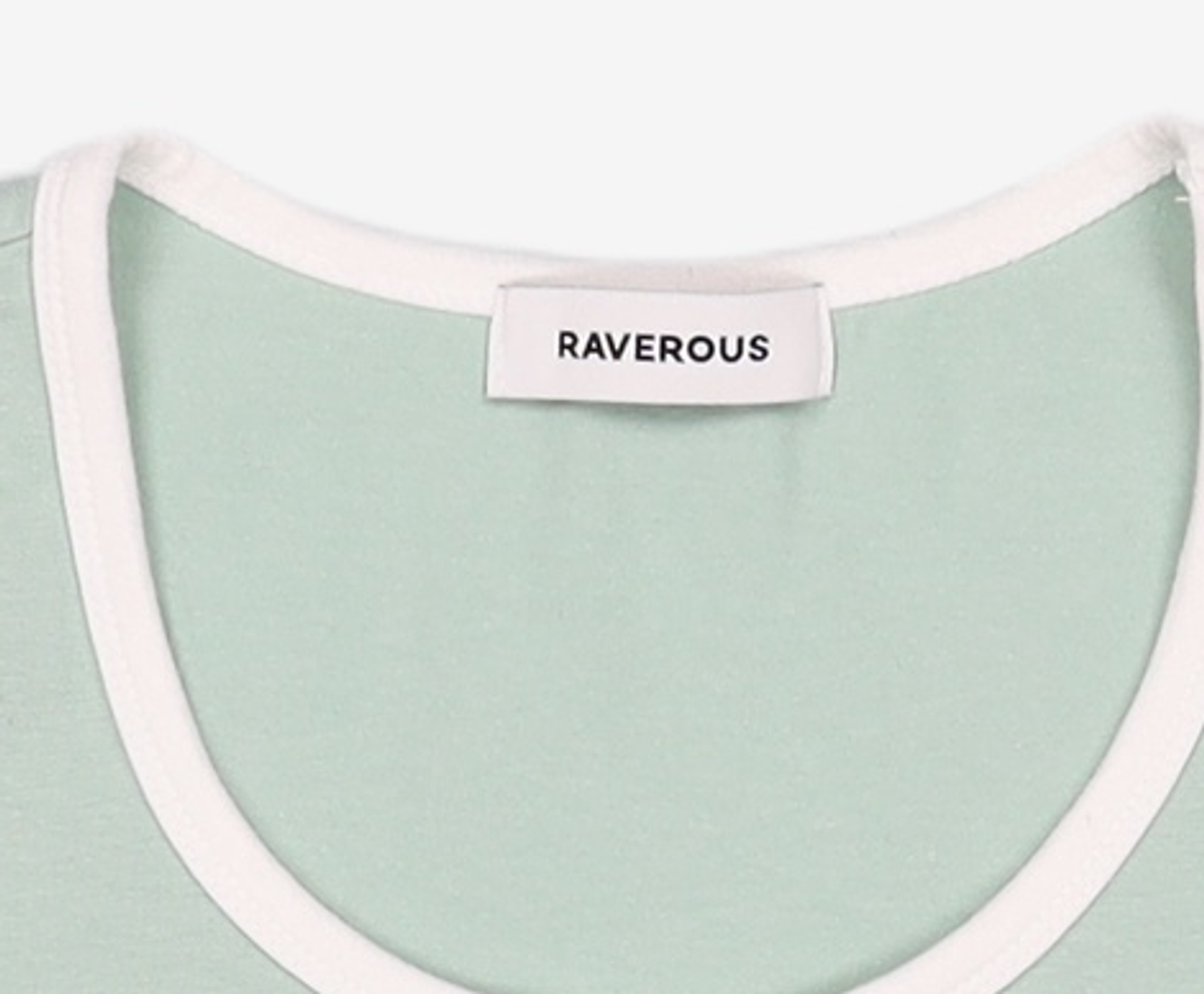 레이버러스(RAVEROUS) 반소매 티셔츠