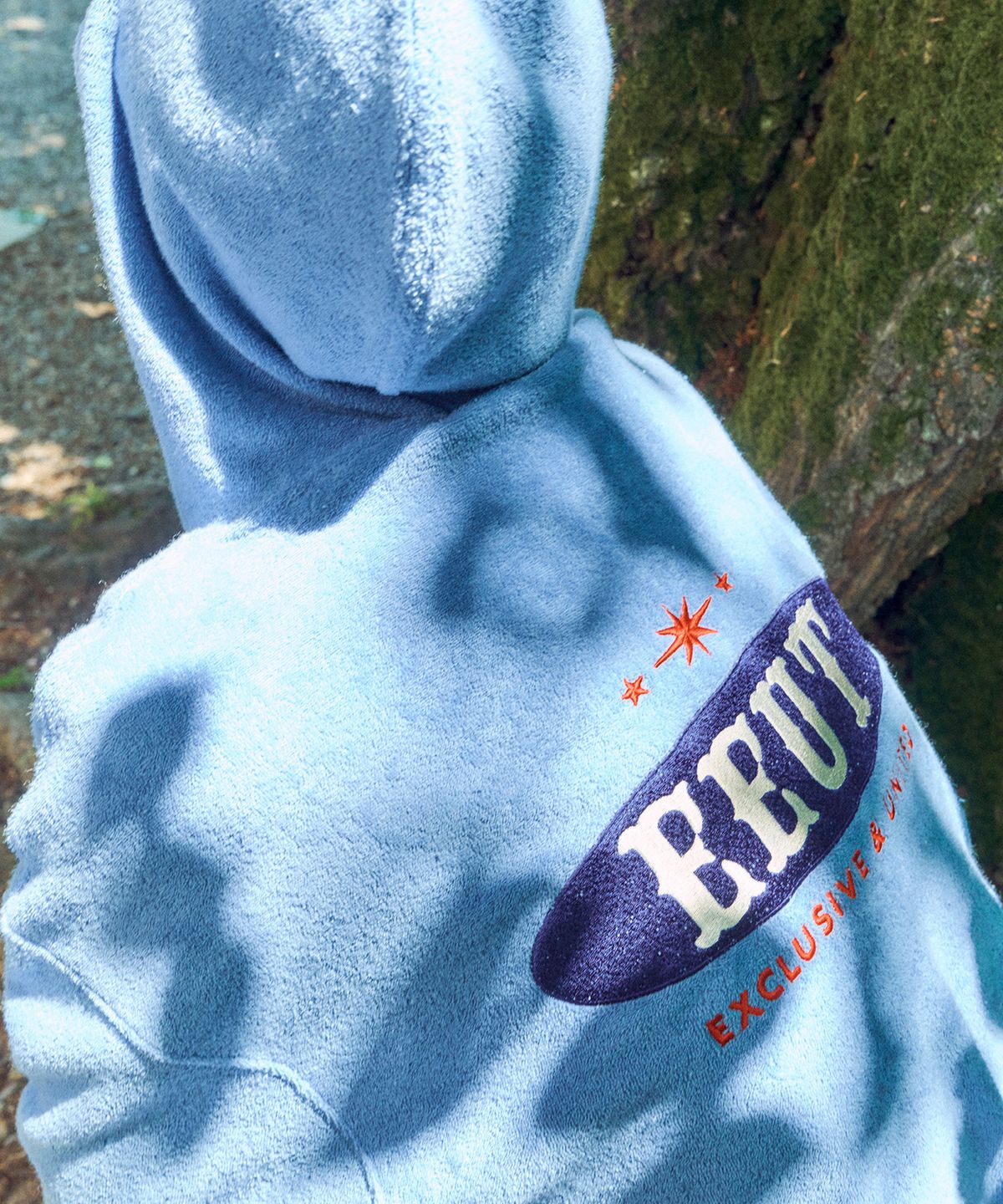 이우트(EEUT) TERRY HOODED ZIP-UP / BLUE