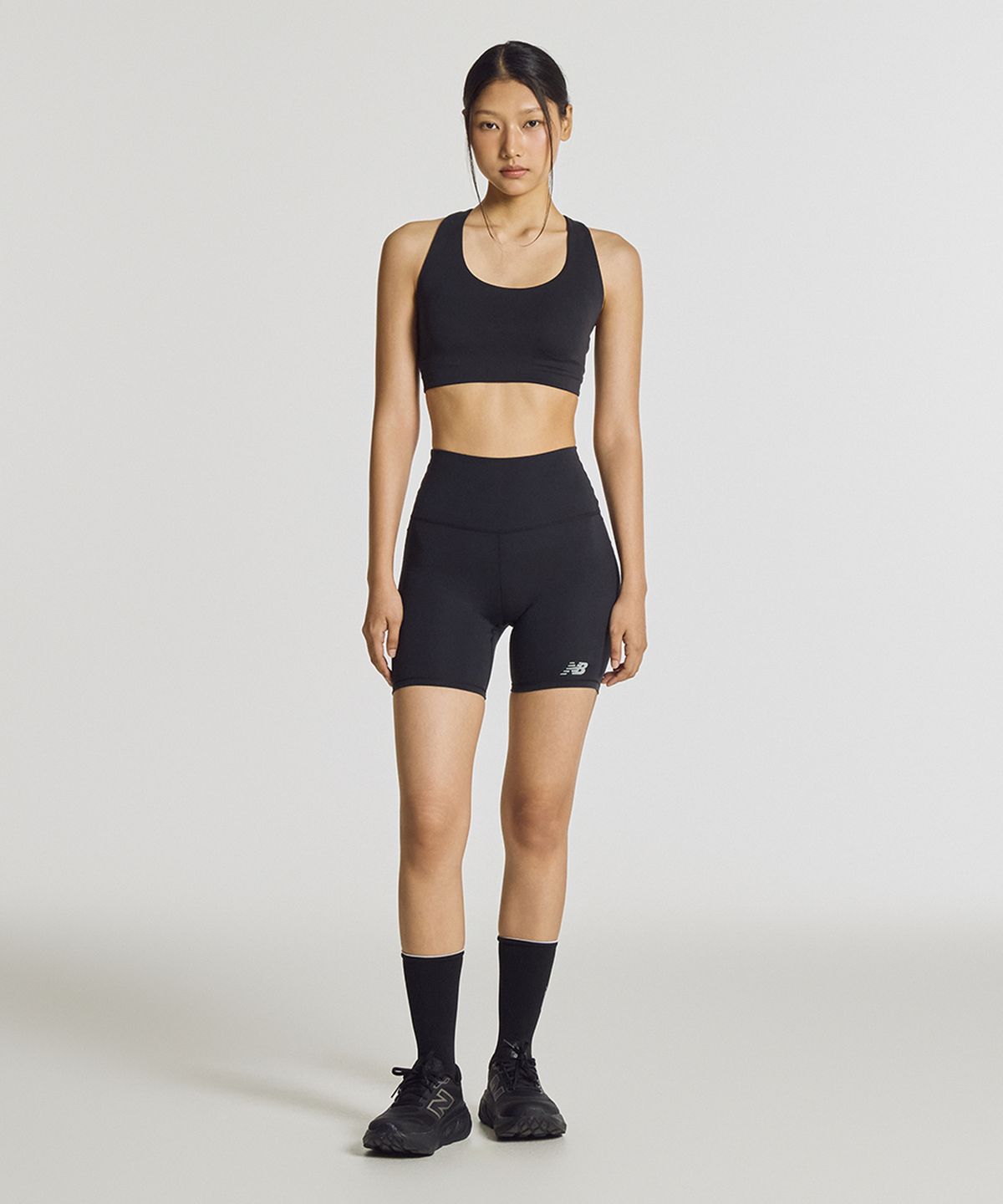 뉴발란스(NEW BALANCE) NBN9G3V822 / WOMEN 디파인 브라탑 (BLACK)