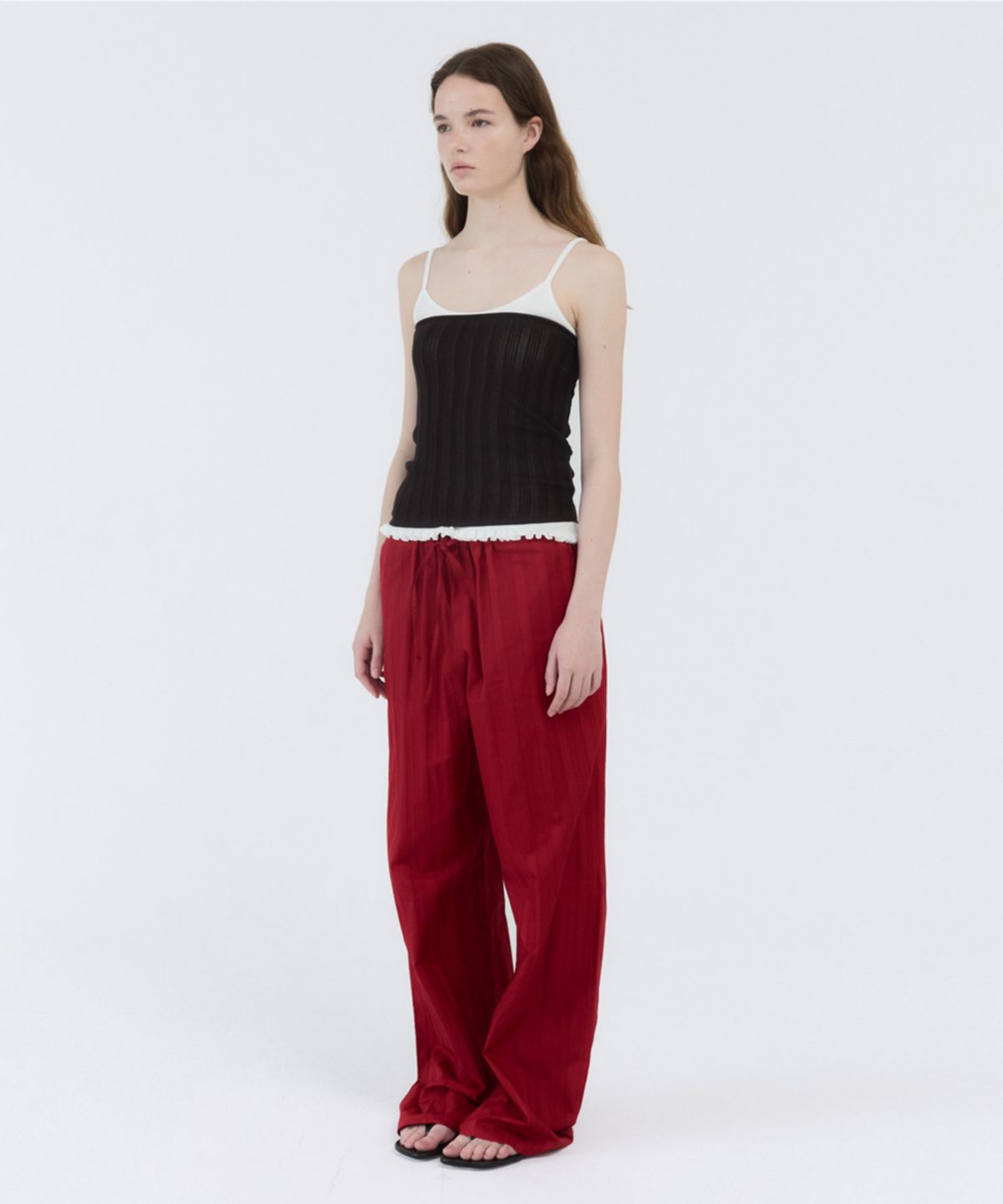 지비에이치 어패럴(GBH APPAREL) CROCHET TUBE TOP / BROWN