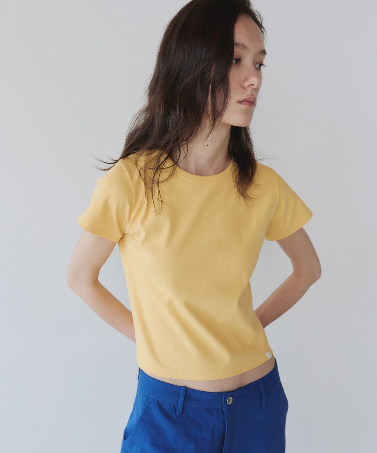 이어닝(YEARNING) ESSENTIAL RIB SLIM TEE, YELLOW