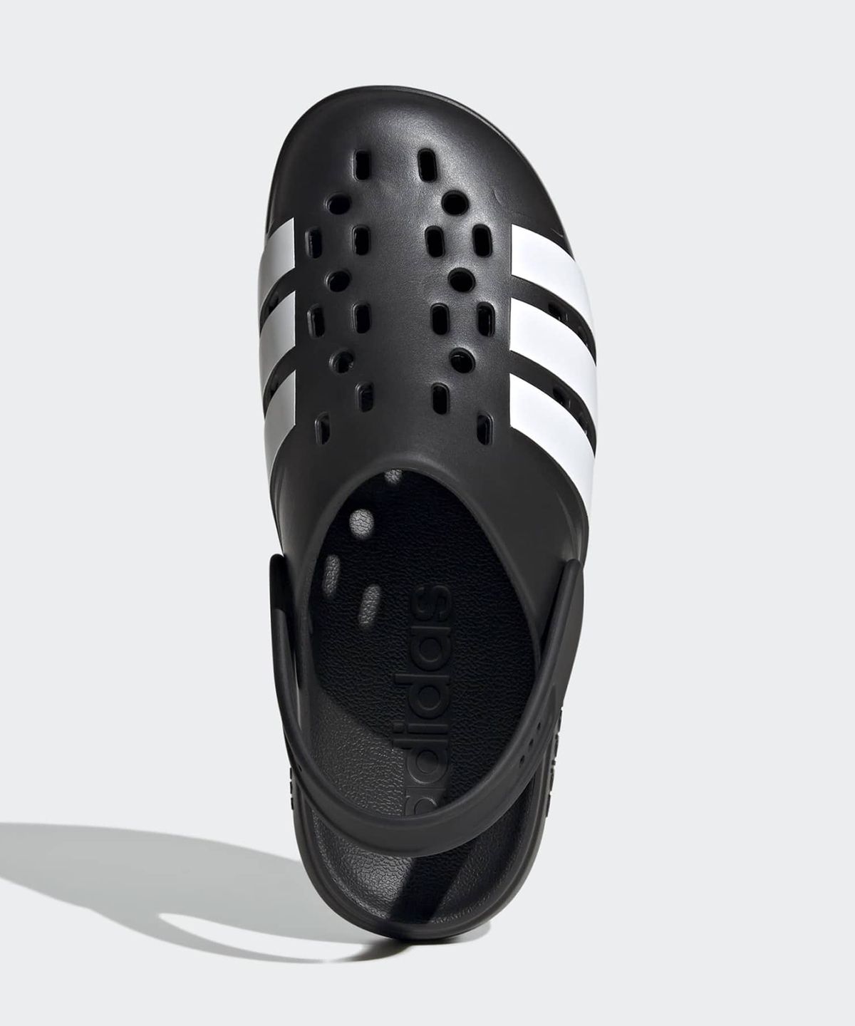 아디다스(ADIDAS) 아딜렛 클로그 2.0 - 블랙:화이트 / JQ8058