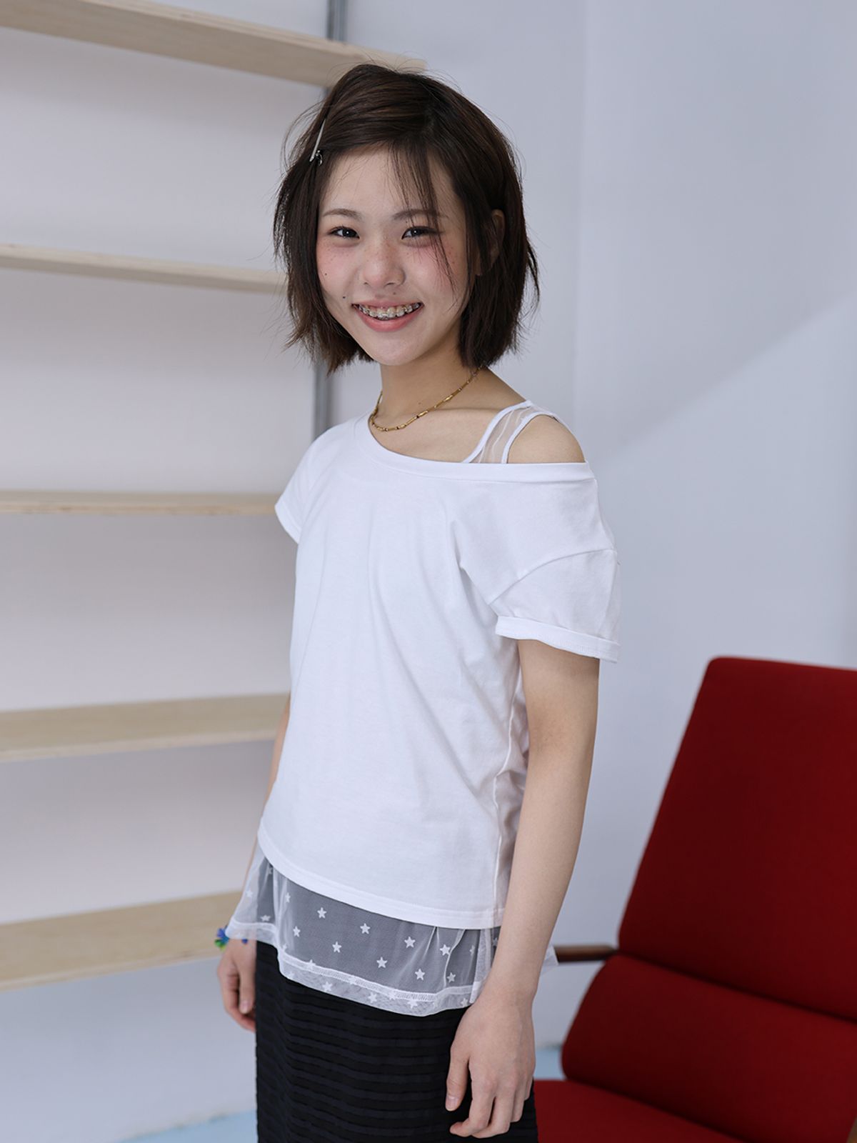 무음(MUWM) 스쿱 베이직 티 + 메쉬 탑 세트 Scoop Basic Tee + Mesh Top Set (9 Colors)