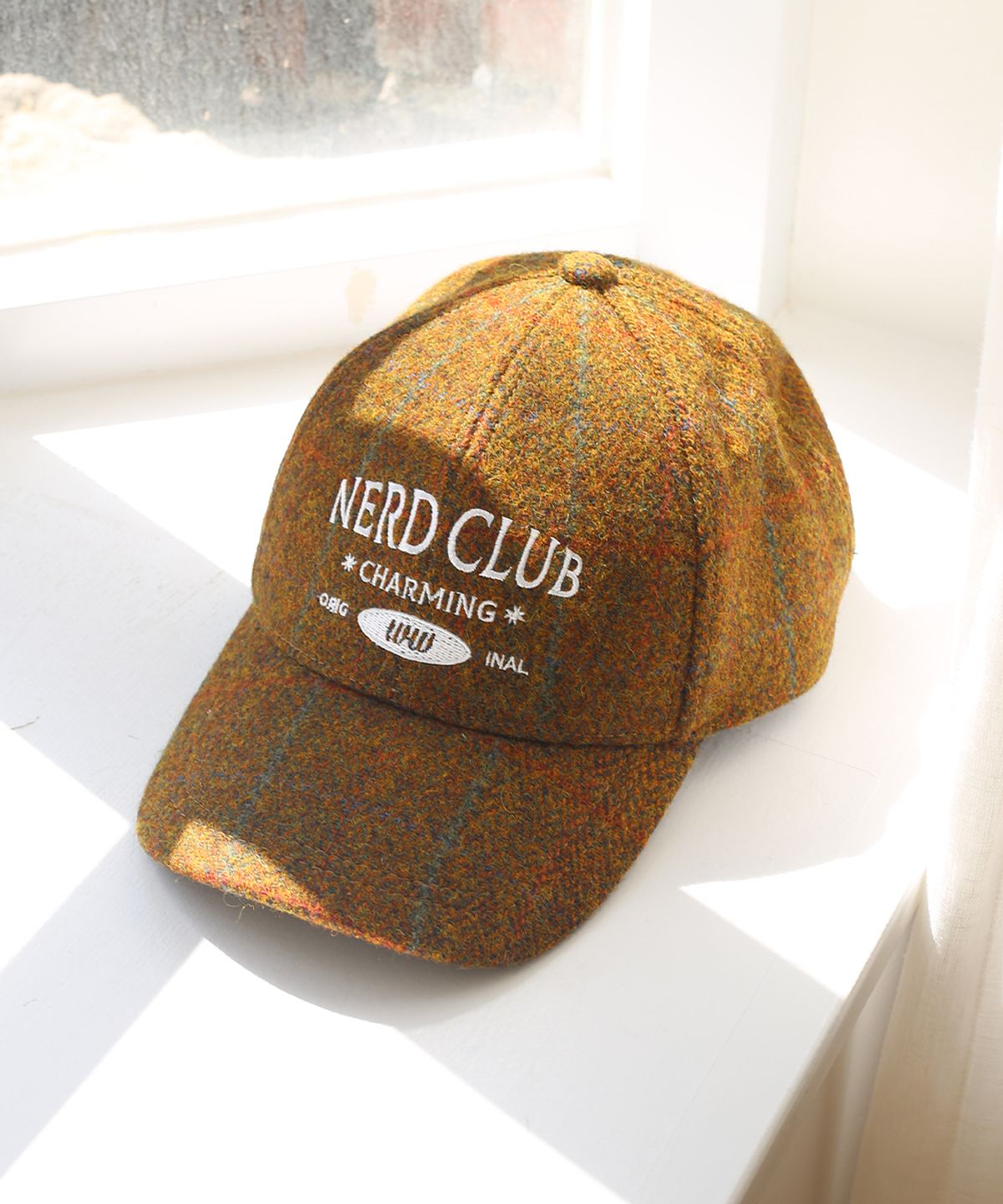 워스워드(WORTHWORD) Nerd Club Wool 볼캡