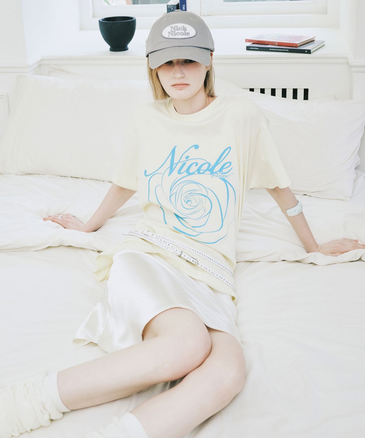 닉앤니콜(NICK&NICOLE) OVAL WAPPEN BALL CAP_GRAY
