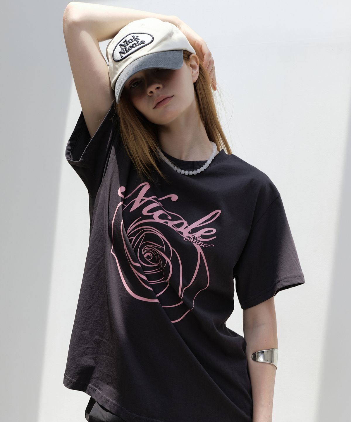 닉앤니콜(NICK&NICOLE) OVAL WAPPEN BALL CAP_TWOTONE CHARCOAL