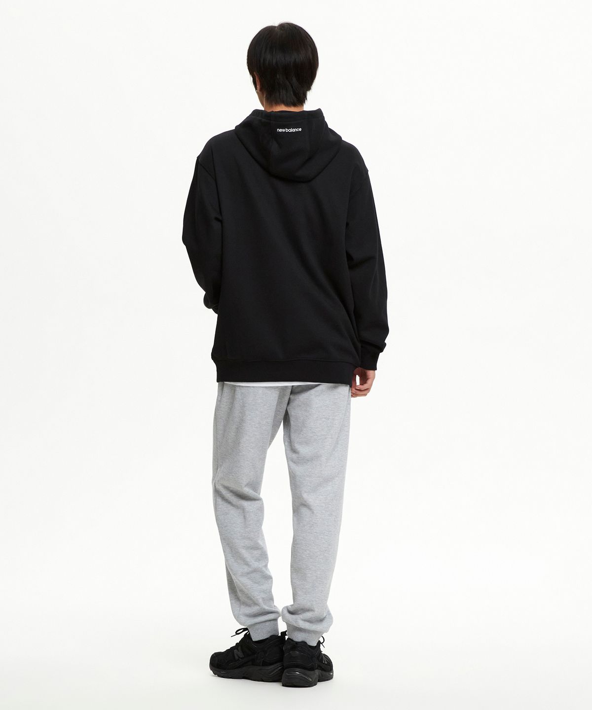 뉴발란스(NEW BALANCE) NBMLGCO103 / UNI 에센셜 조거 팬츠 (M/GRAY)