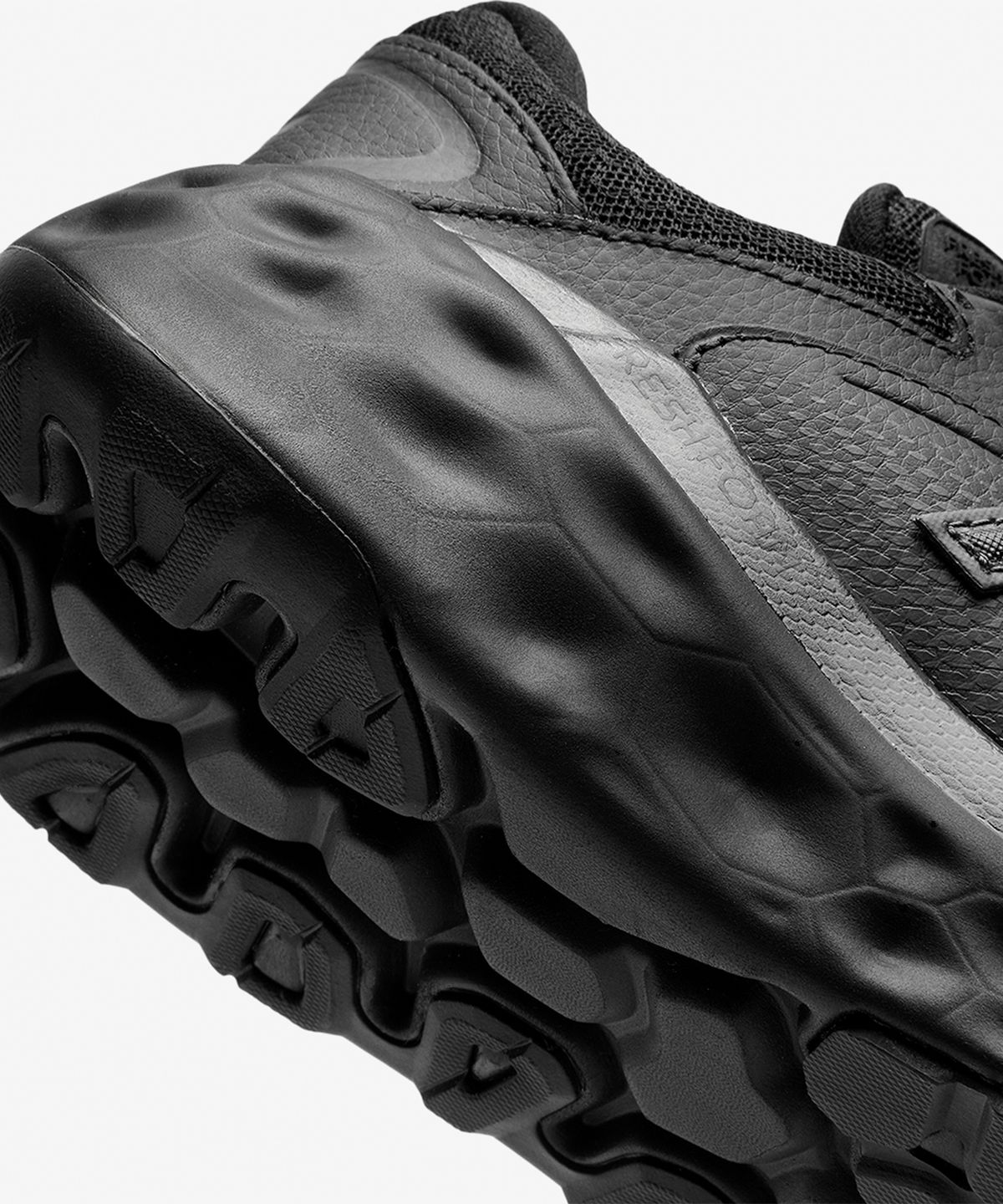 뉴발란스(NEW BALANCE) NBPQFF713B / 840F Slip Resistant (여성 D) (BLACK)