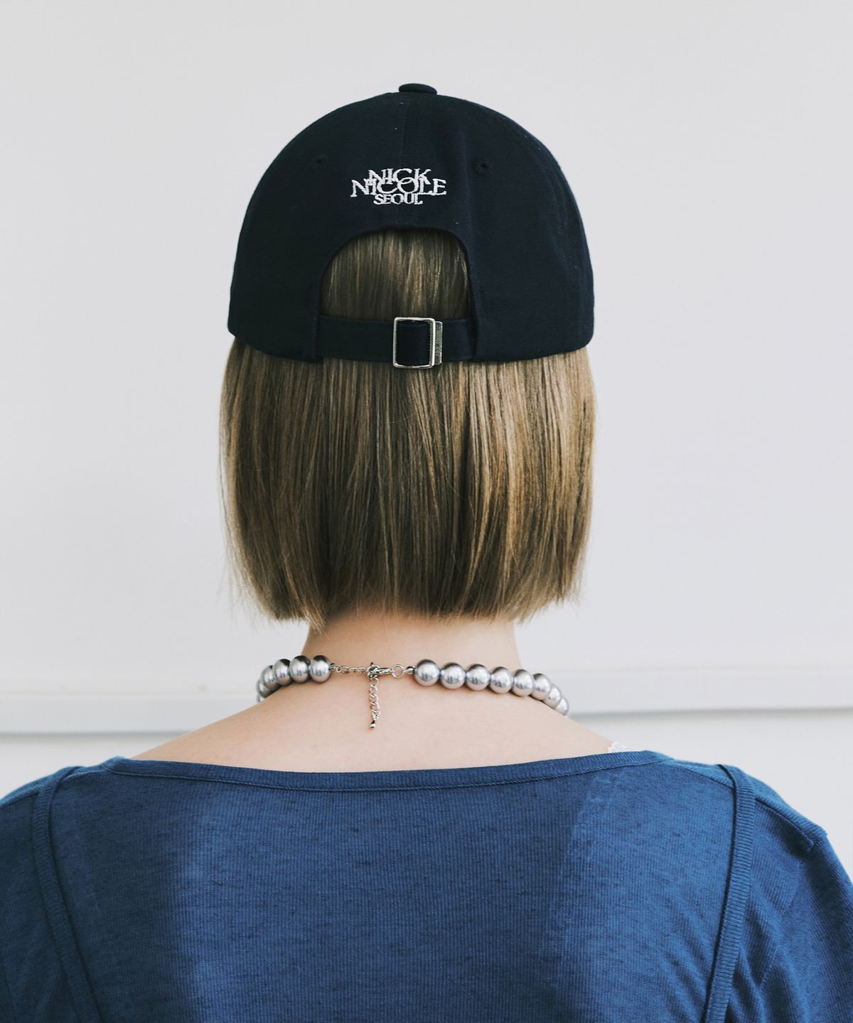 닉앤니콜(NICK&NICOLE) MINI BUTTERFLY BLINK BALL CAP_NAVY CREAM