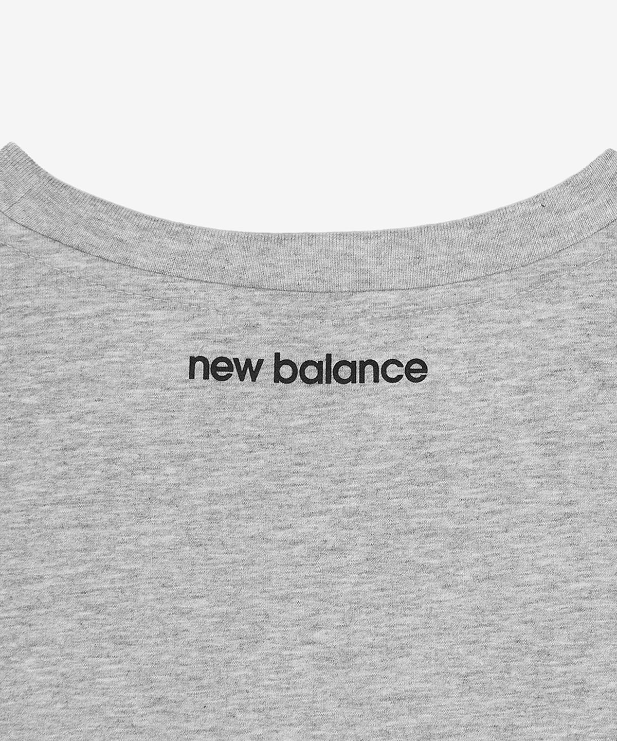 뉴발란스(NEW BALANCE) NBNEGCO201 / UNI 에센셜 스몰로고 반팔티 (M/GRAY)