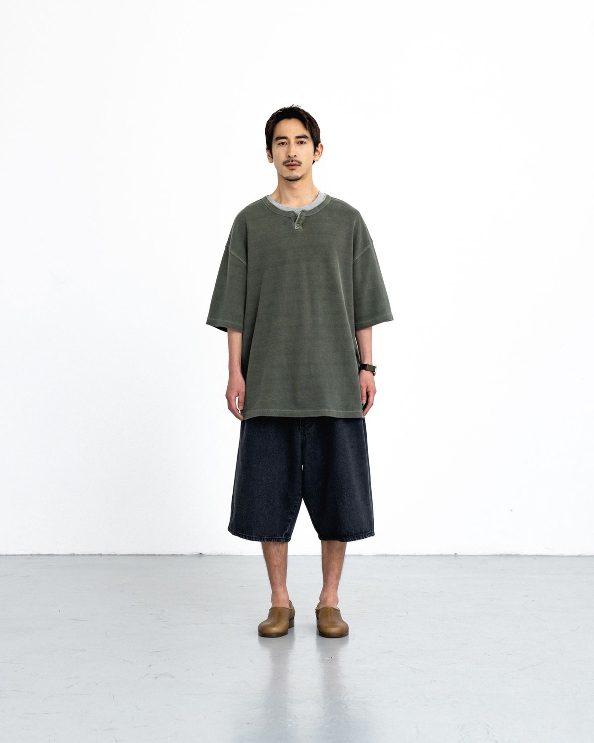 앵글런(ANGLAN) Denim Baggy Half Pants - Washed Black
