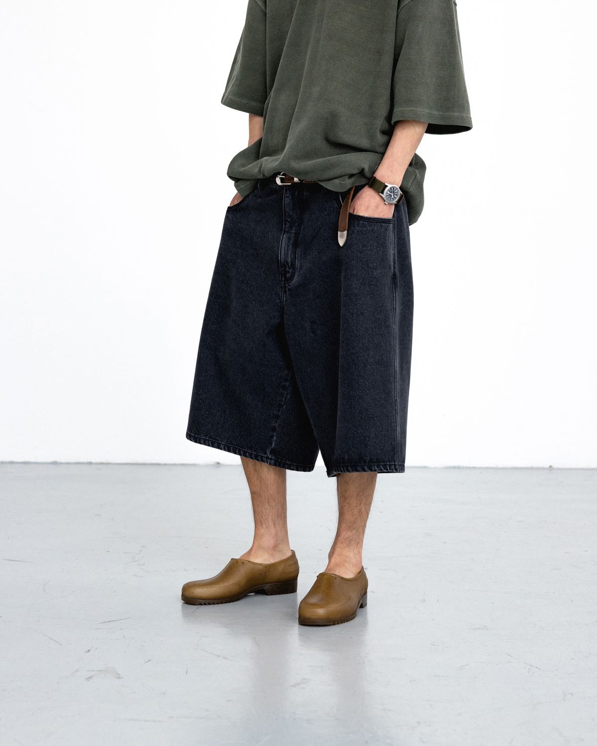 앵글런(ANGLAN) Denim Baggy Half Pants - Washed Black