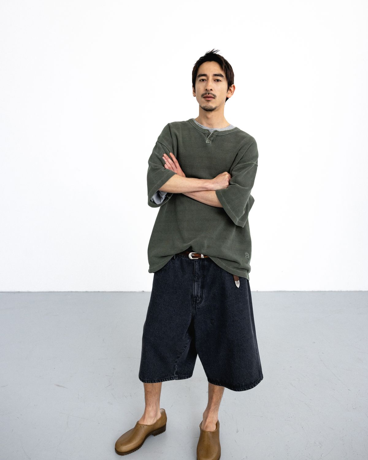 앵글런(ANGLAN) Denim Baggy Half Pants - Washed Black