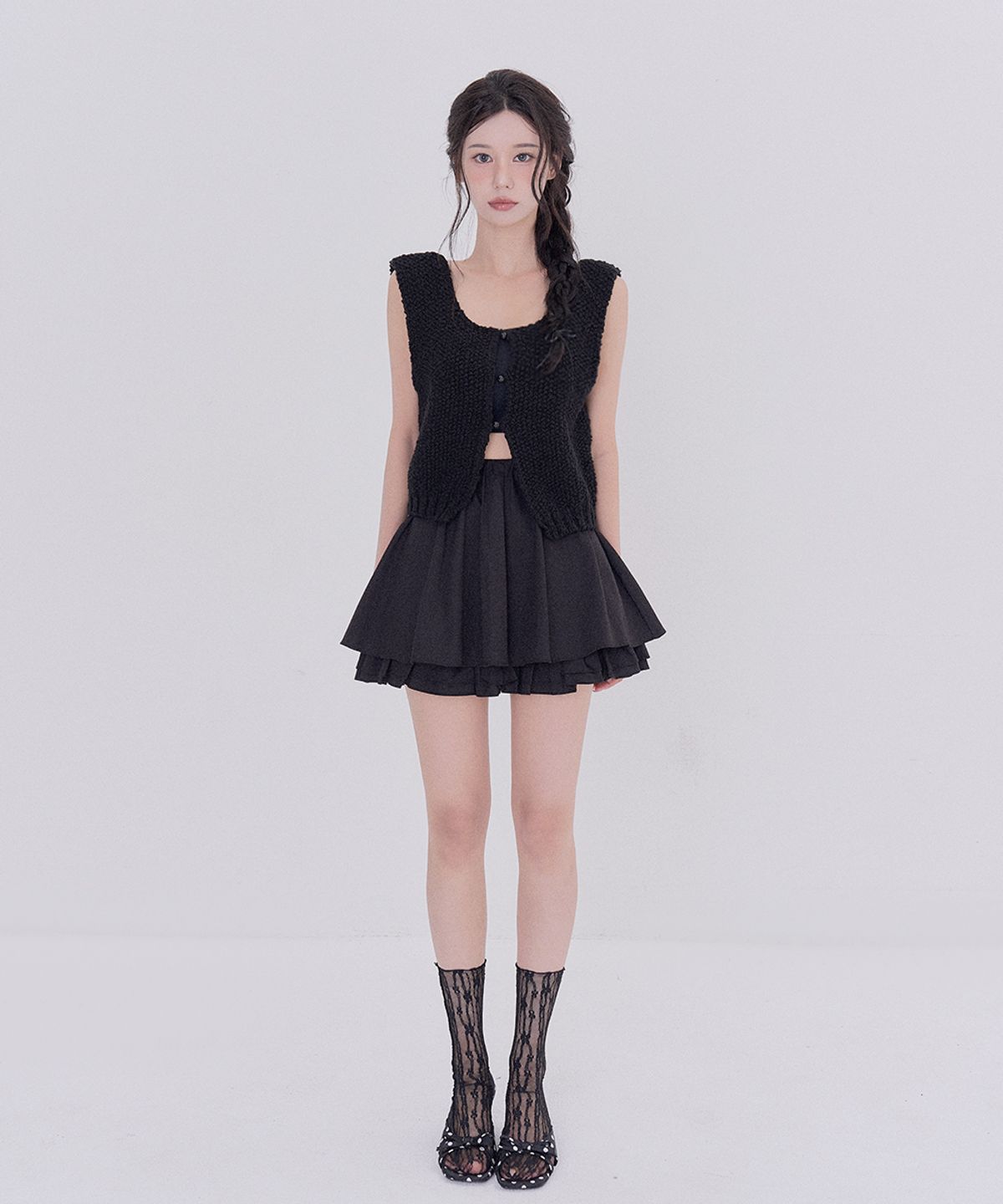 테테모치(TETEMOCHI) 크로셰 니트 조끼(Black)