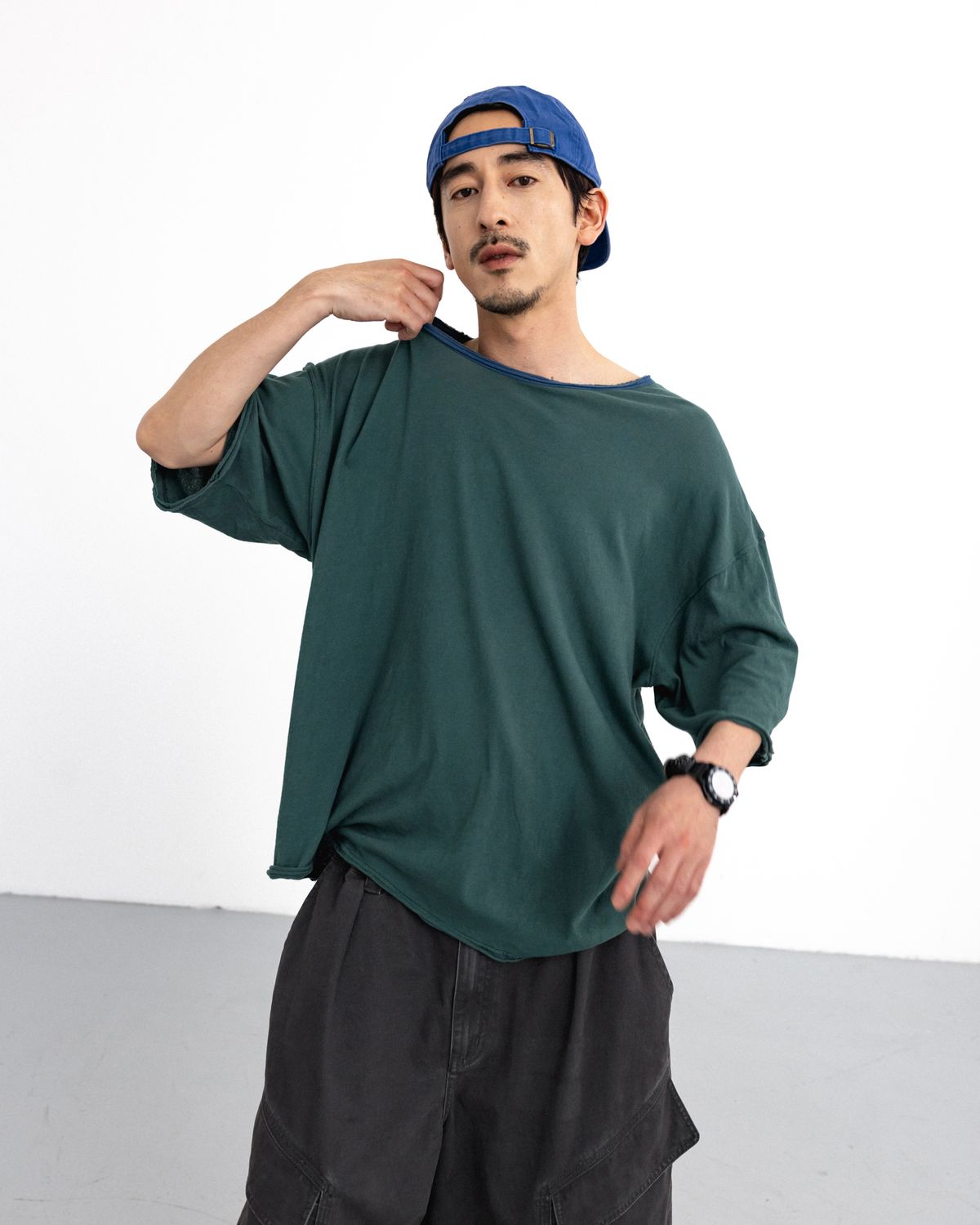 앵글런(ANGLAN) Soft Cut-Off Tee - Green