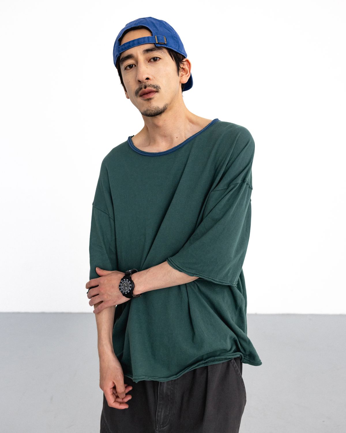 앵글런(ANGLAN) Soft Cut-Off Tee - Green