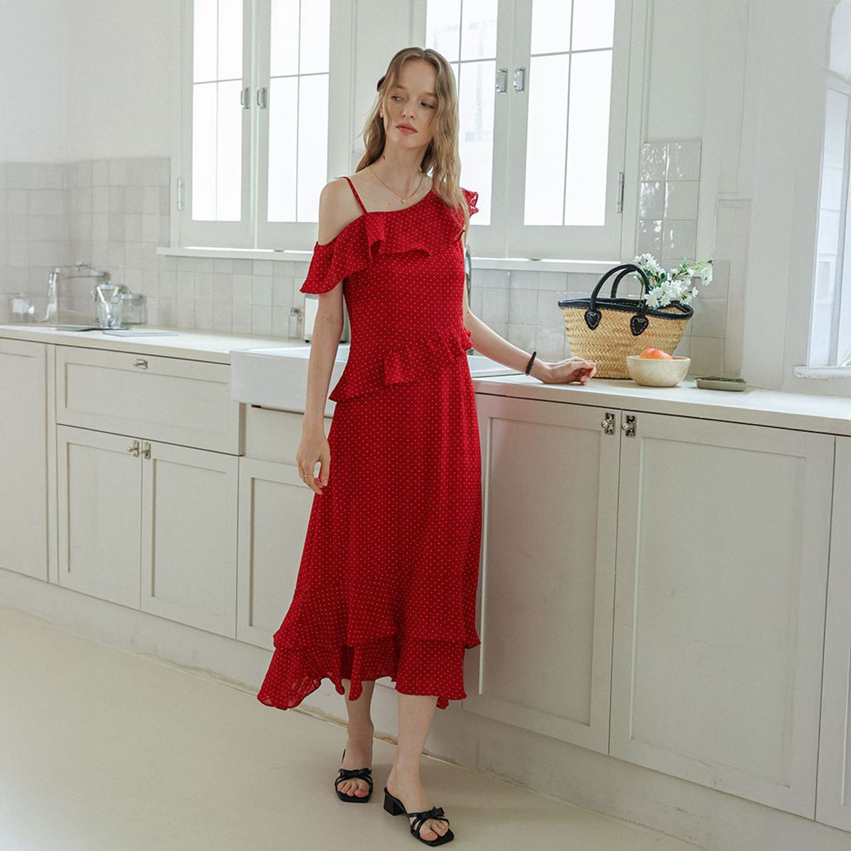 던드롭(DUNDROP) DD_One shoulder dot ruffle dress_RED
