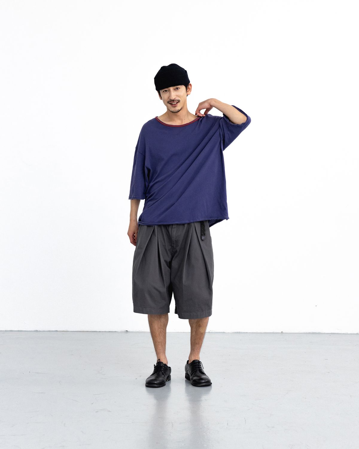 앵글런(ANGLAN) Soft Cut-Off Tee - Purple