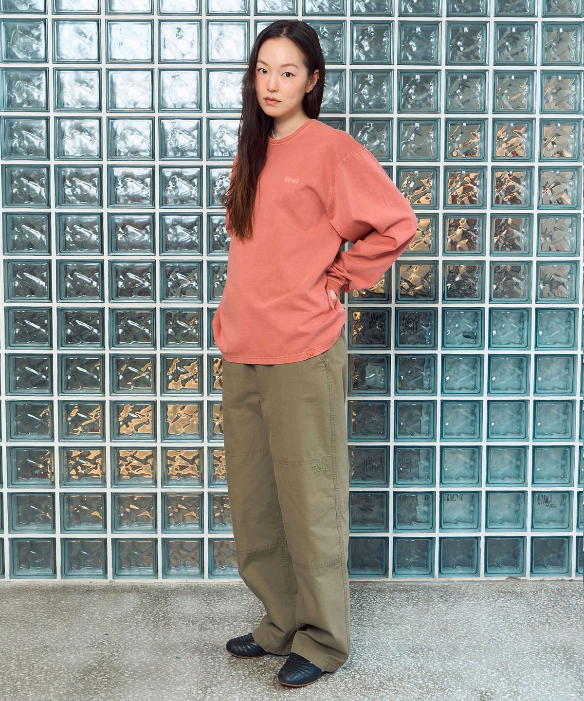이우트(EEUT) PIGMENT DYED LONG SLEEVE / RED