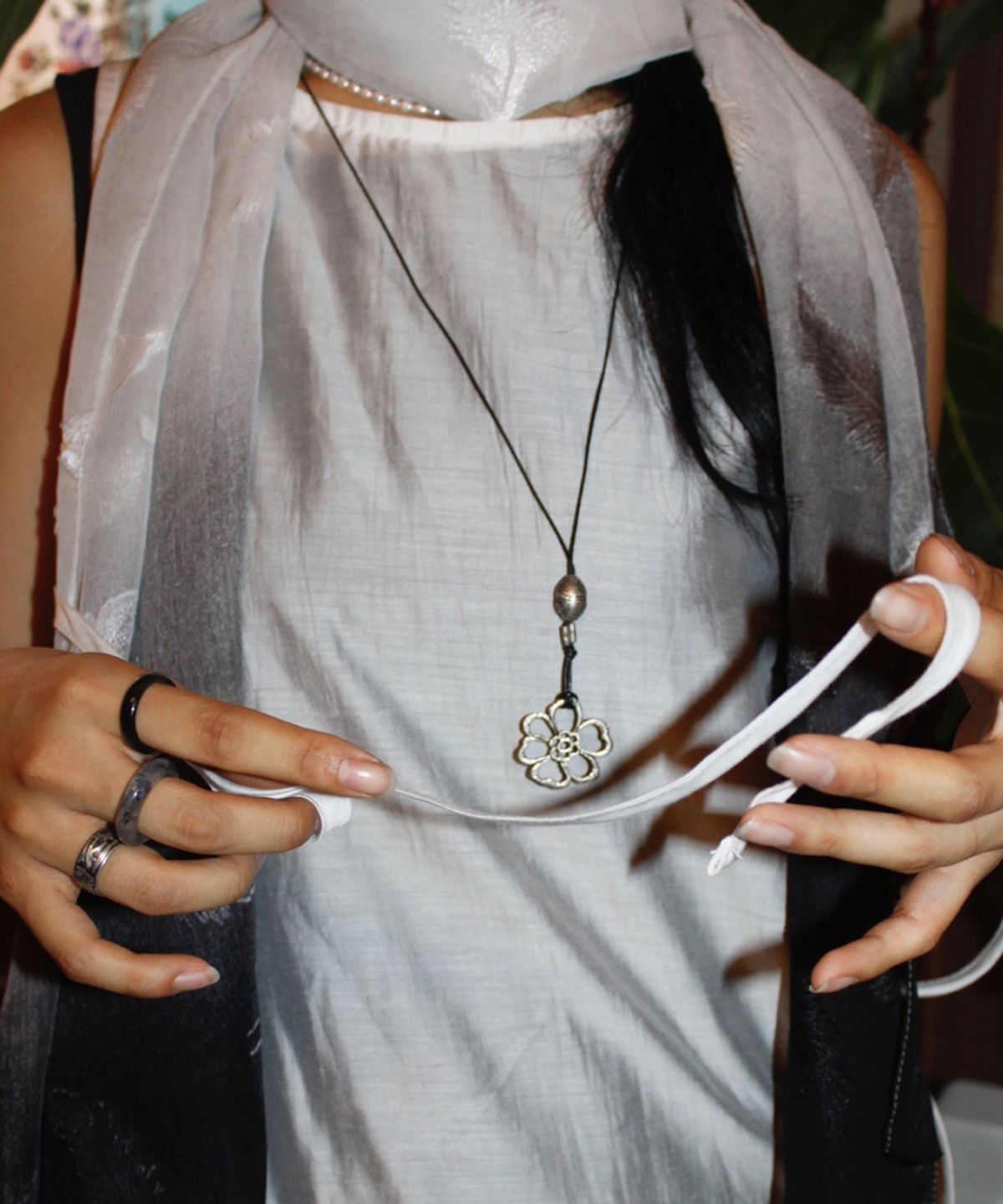 미애(MIAE) 꽃 화 necklace