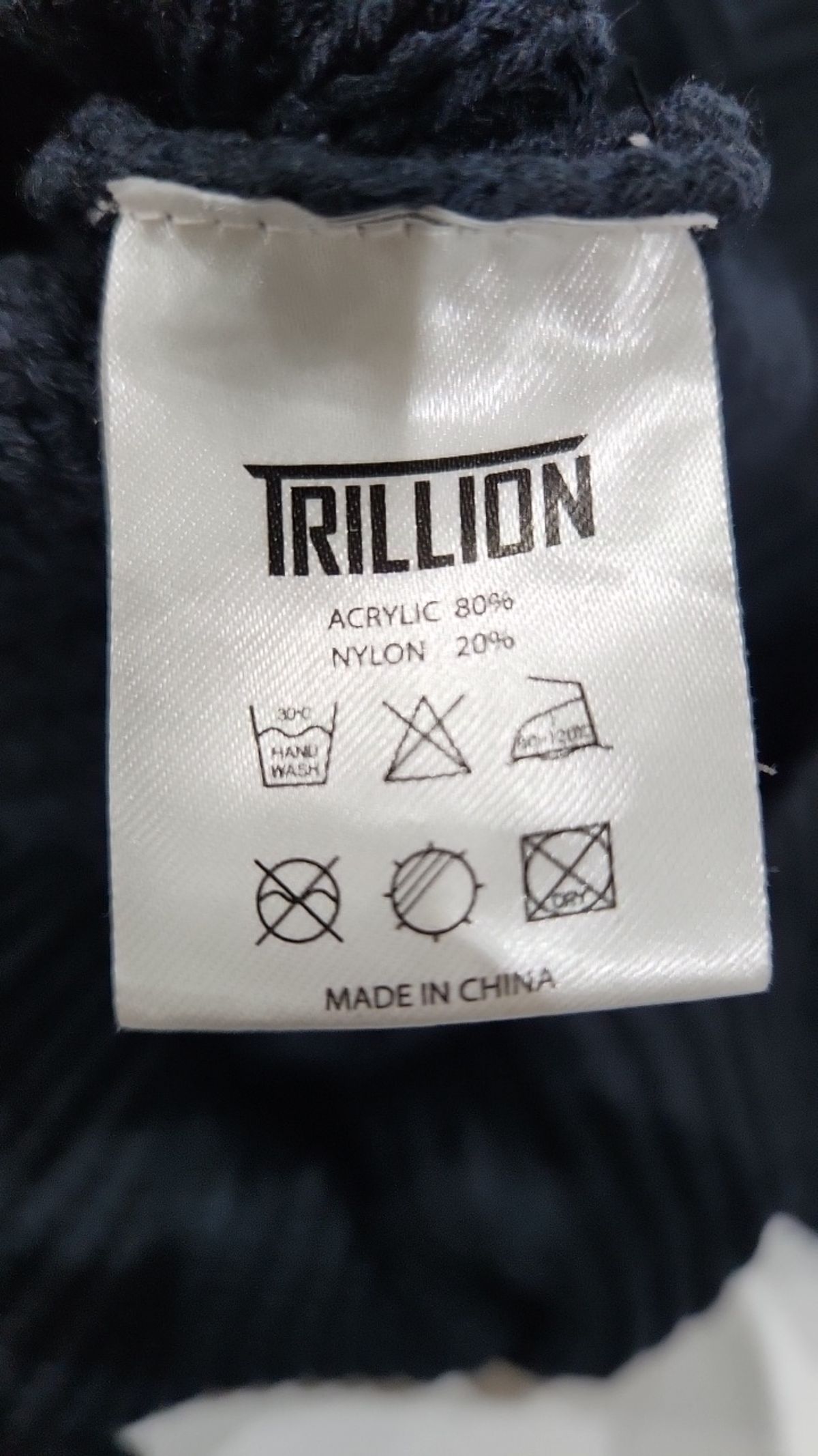 트릴리온(TRILLION) 니트/스웨터 M