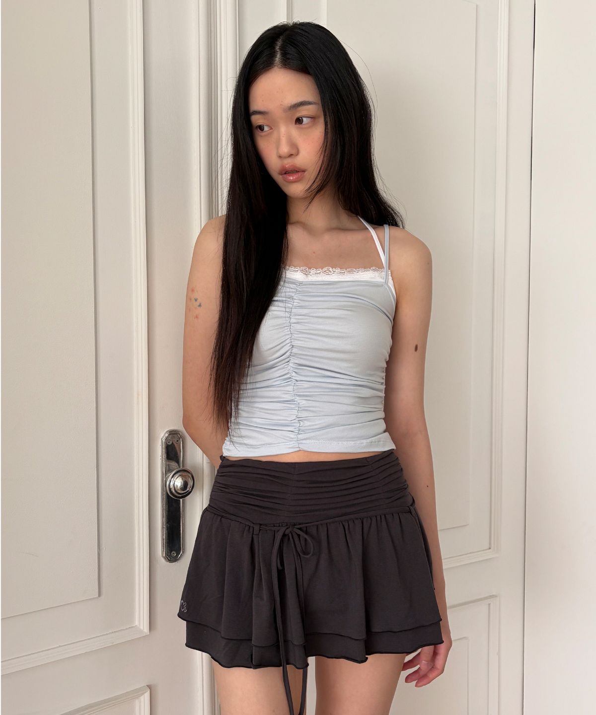 서울리(SEOULI) LAYERED LACE SHIRRING TOP [MISTY BLUE]