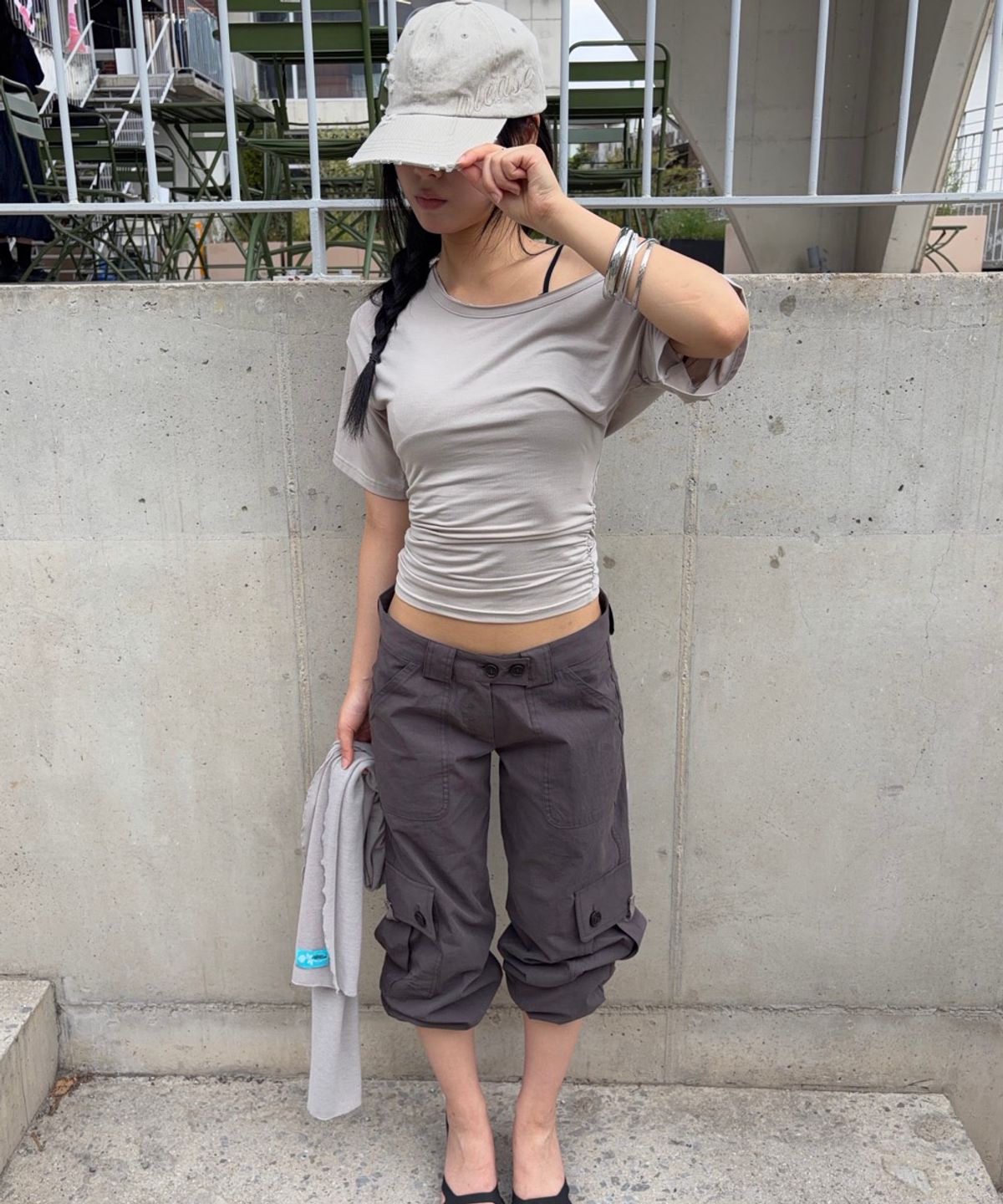 플리즈노팔로우(PLEASENOFOLLOW) Ethan Pocket Cargo Pants (Charcoal)