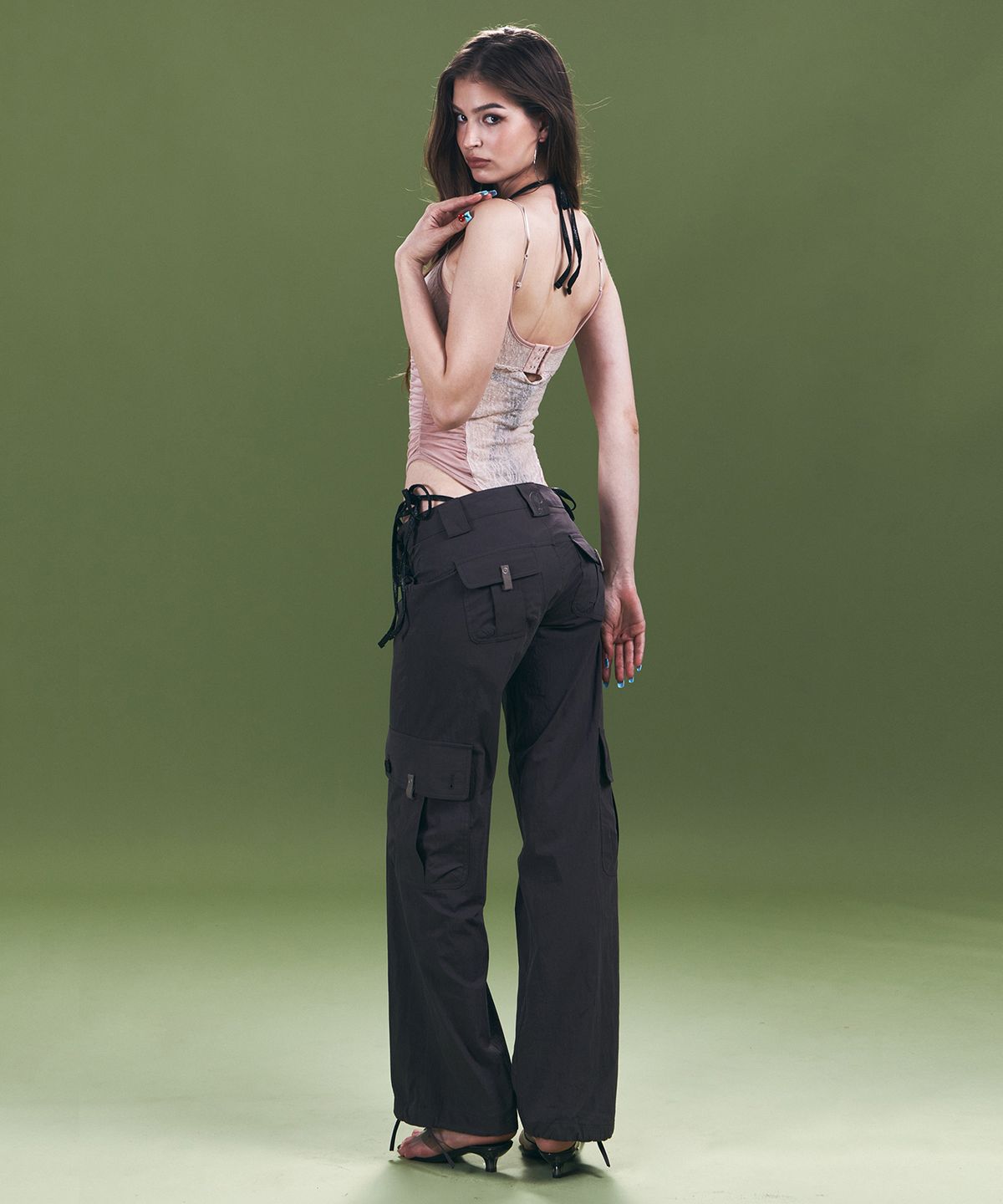 플리즈노팔로우(PLEASENOFOLLOW) Ethan Pocket Cargo Pants (Charcoal)