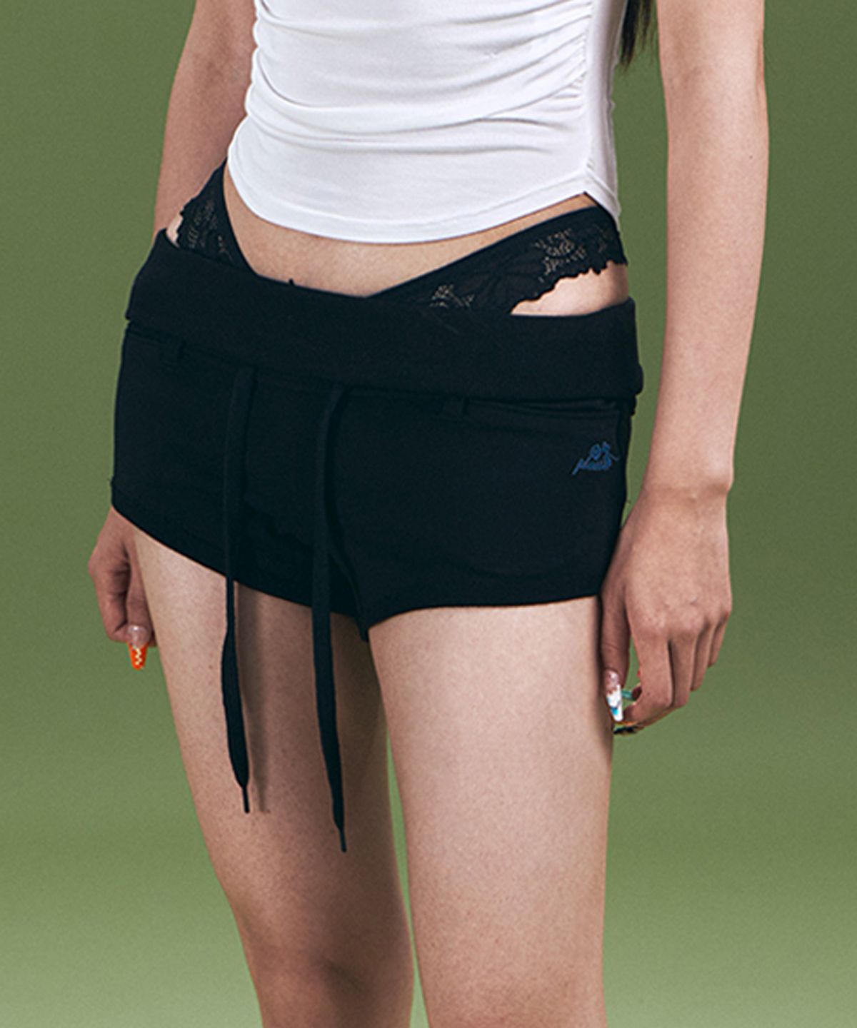 플리즈노팔로우(PLEASENOFOLLOW) Dan Rose Logo Shorts (Black)