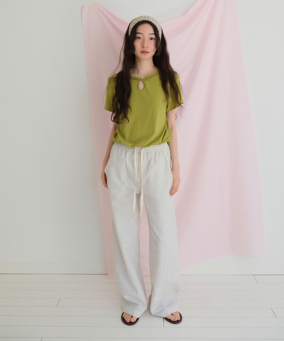 모의(MOUI) Cozy Stripe banding pants (CREAM)