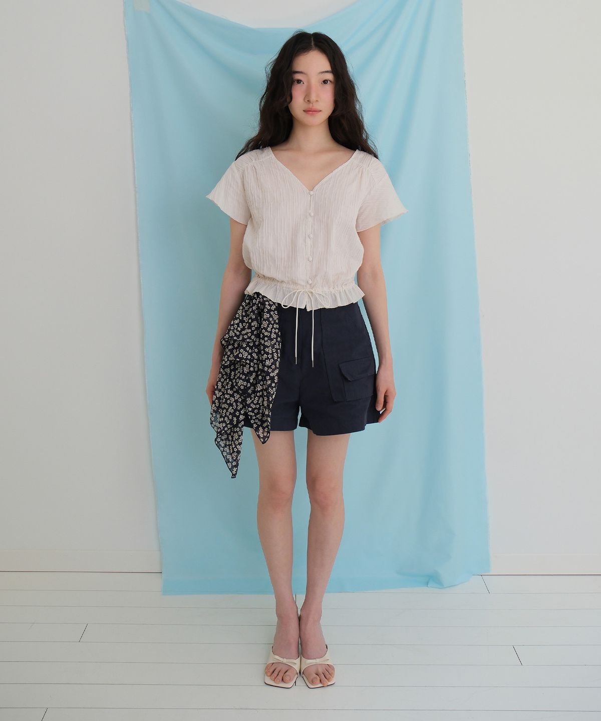 모의(MOUI) Cargo pocket shorts (NAVY)