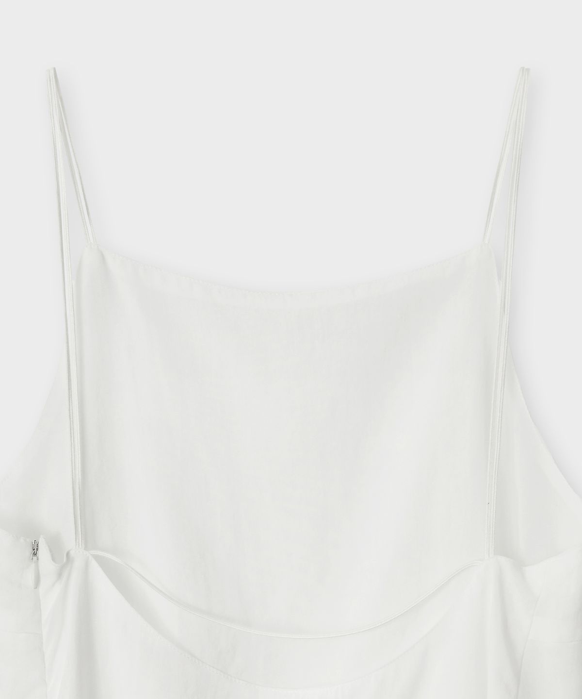 더 릴(THE LILLE) Reah Back Line Blouse_Ivory