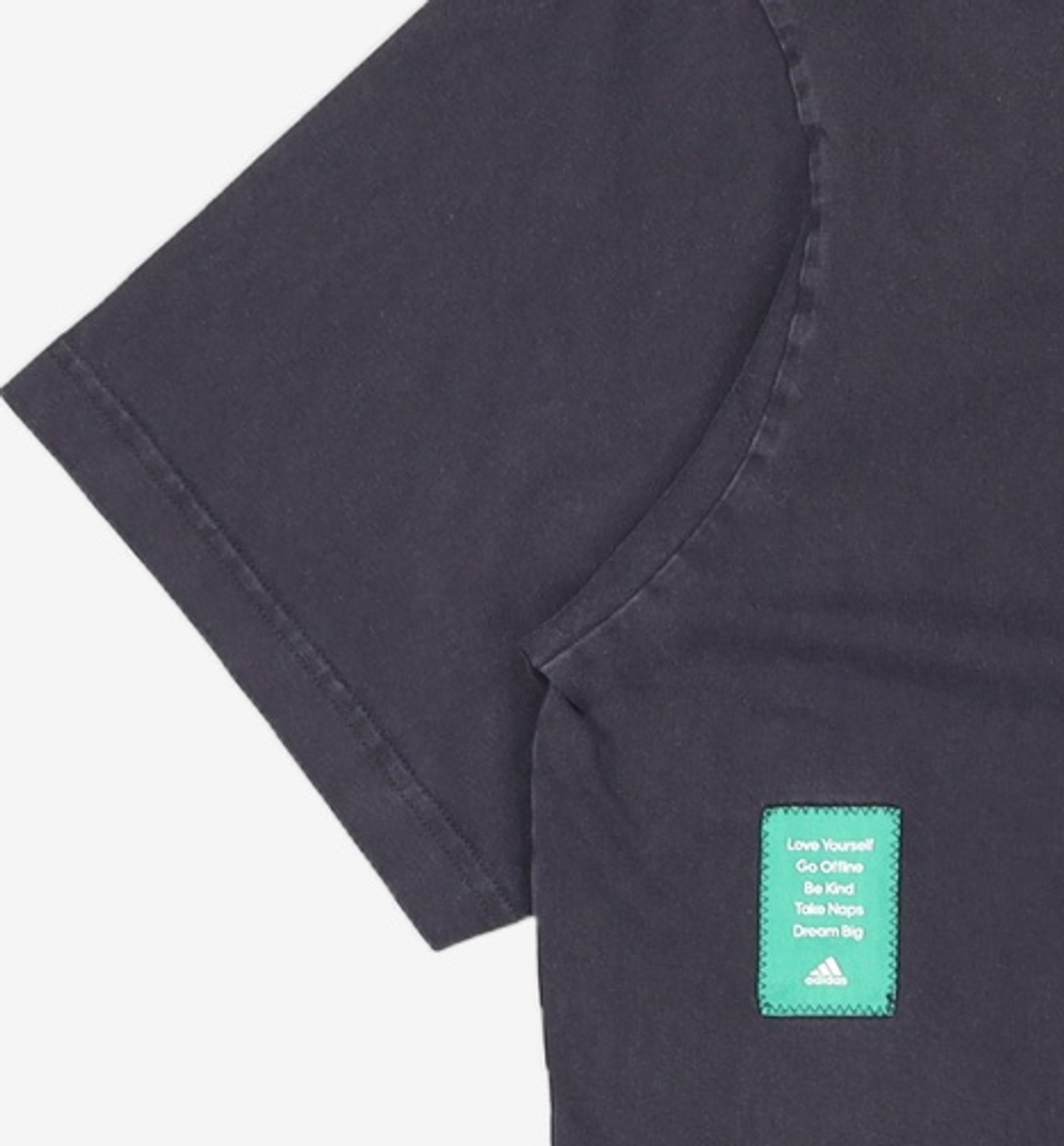 아디다스(ADIDAS) 그래픽 티 IT3925 XL