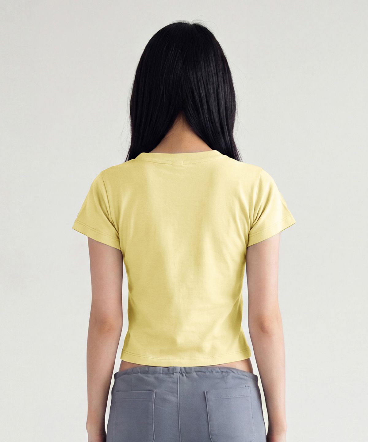 젬젬파라디(GEMGEM PARADIS) 제니퍼 베이비 티 BUTTER YELLOW