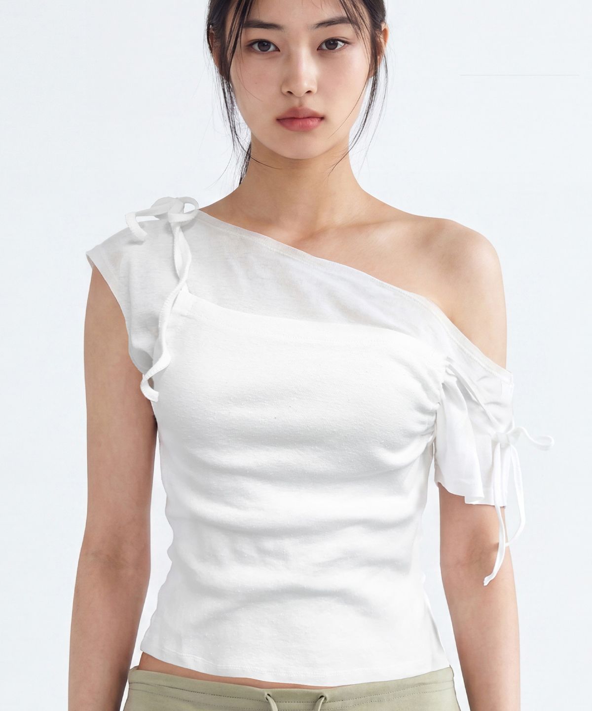 젬젬파라디(GEMGEM PARADIS) 조디 레이어드 탑 IVORY