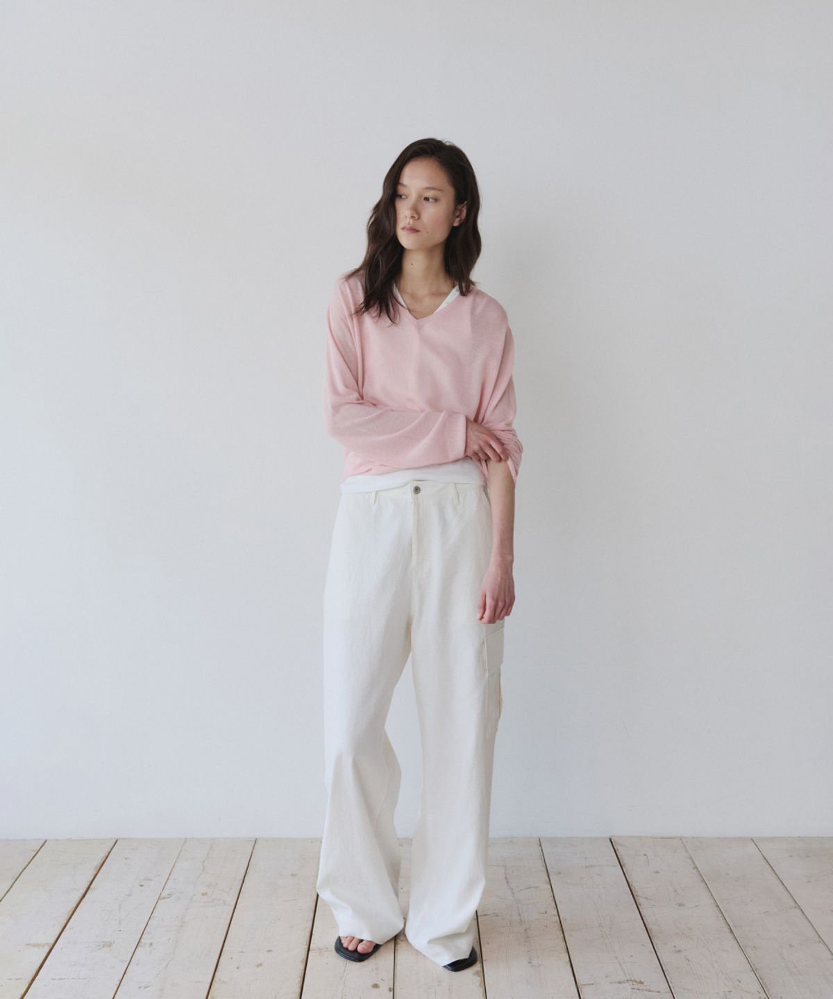 이어닝(YEARNING) LIGHT LINEN V-NECK SUMMER KNIT, POWDER PINK