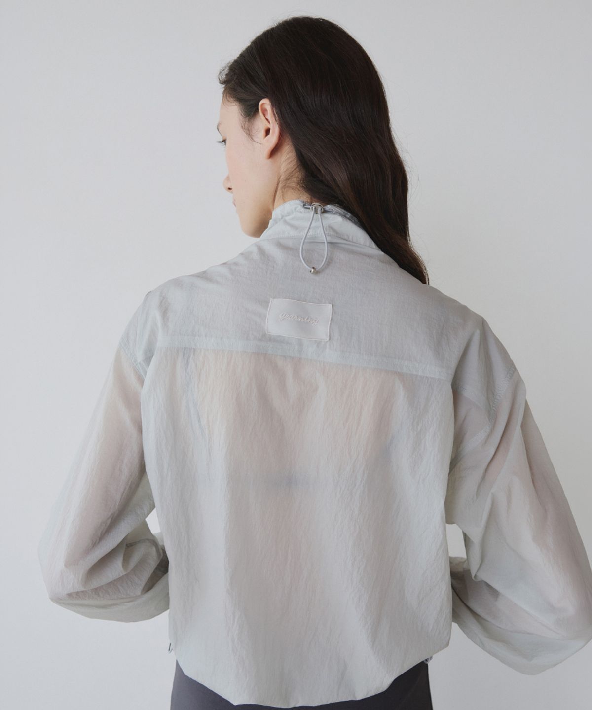 이어닝(YEARNING) SHEER LIGHTWEIGHT ZIP-UP, LIGHT GREY