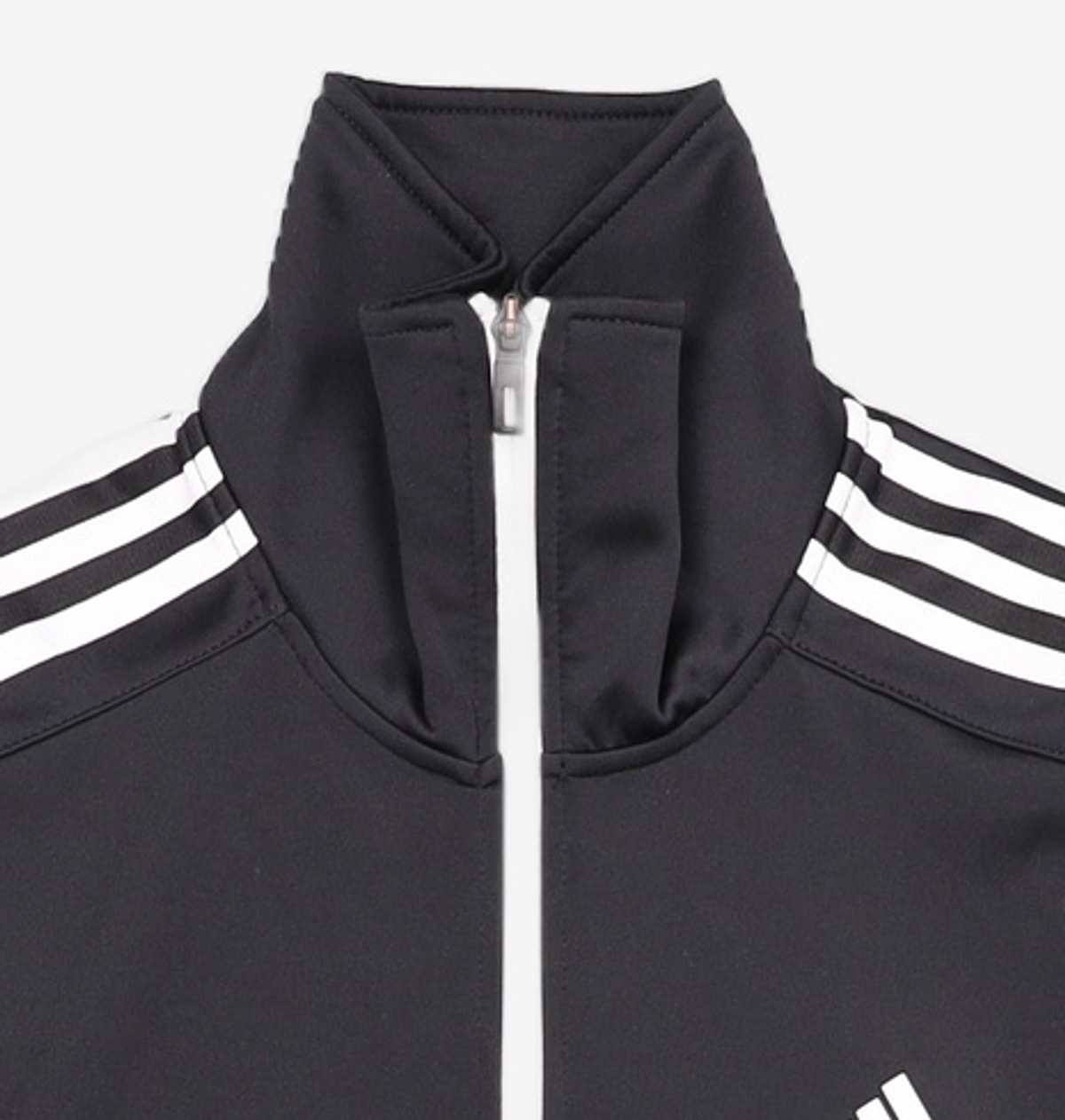 아디다스(ADIDAS) 트레이닝 재킷 105