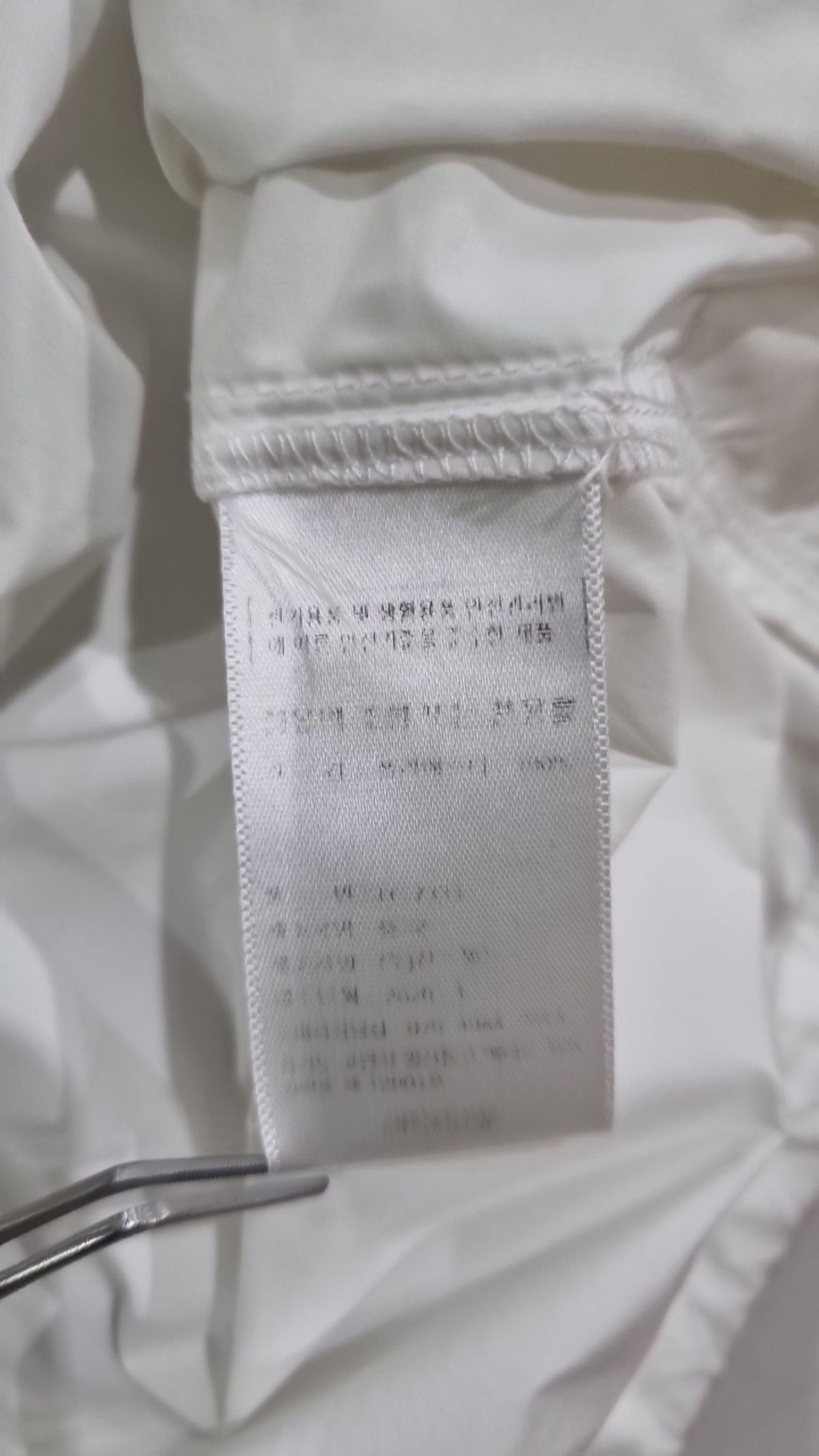 에프씨엠엠(FCMM) 기타 상의 M