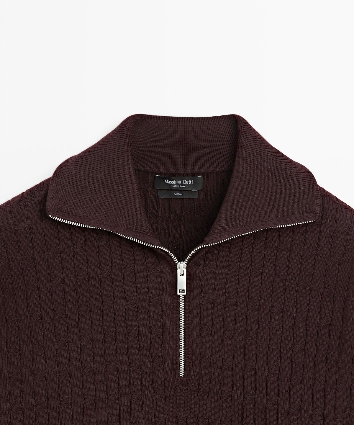마시모두띠(MASSIMO DUTTI) 지퍼 디테일 터틀넥 니트 스웨터