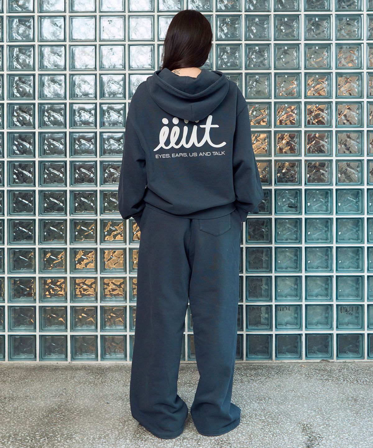 이우트(EEUT) EEUT BASIC WASHED SWEAT ZIP-UP / CHARCOAL
