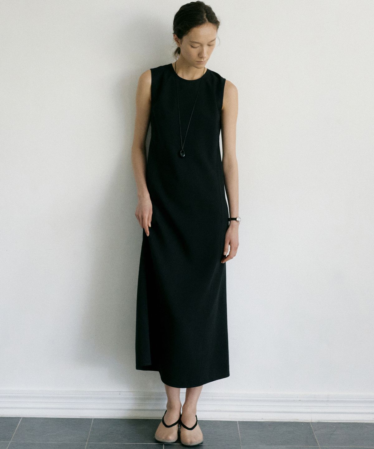 오떼뜨(OCTETTE) EVE BACK POINT MAXI OPS_2COLOR