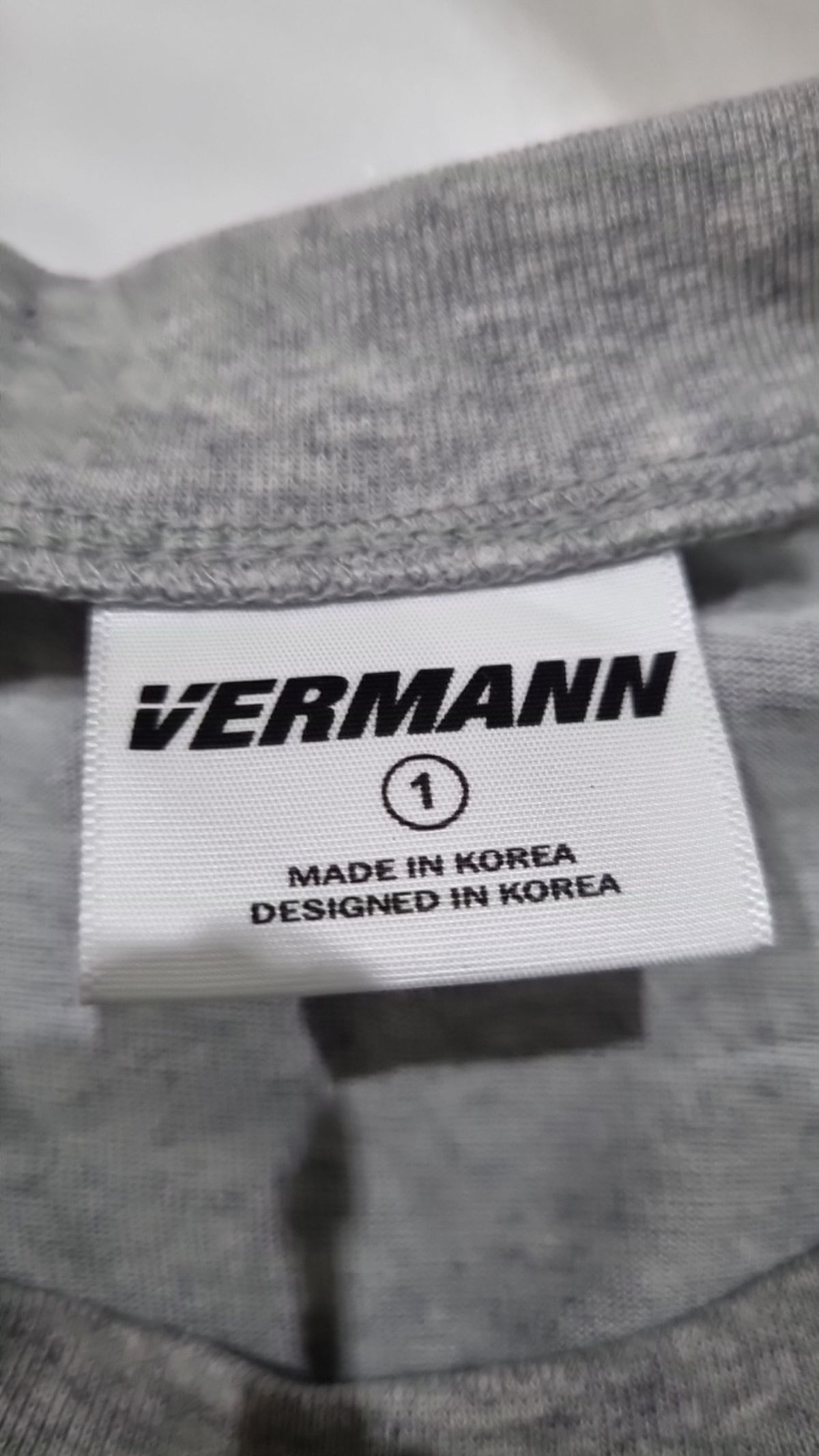 베르만 어패럴(VERMANN APPAREL) 긴소매 티셔츠 1